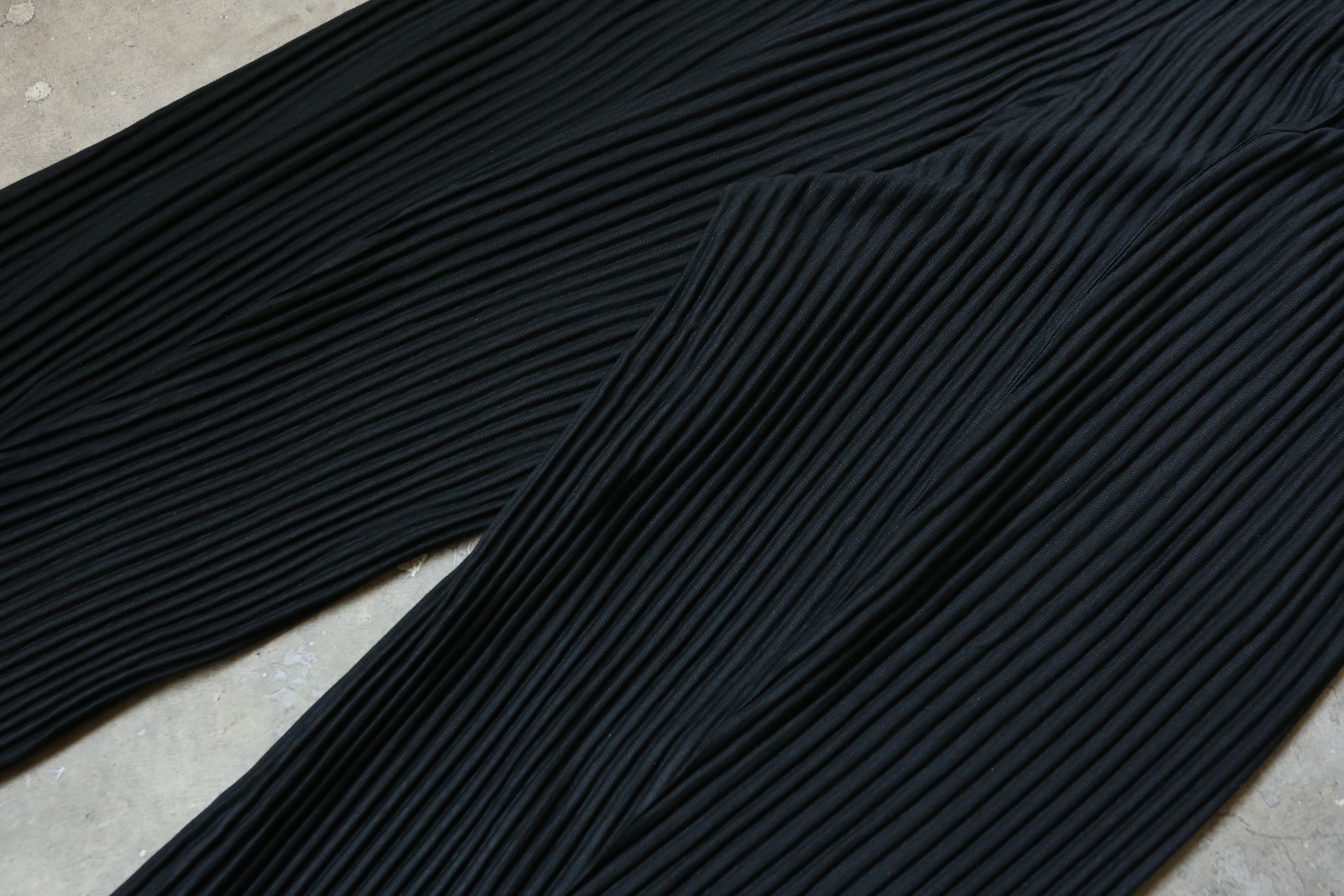 Homme Plisse Issey Miyake HP Issey Miyake - F/W 19 - Basics Pleated Trousers Size US 30 / EU 46 - 3 Thumbnail