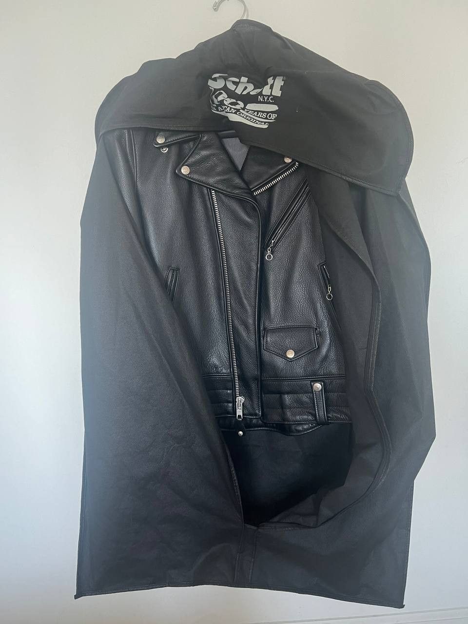 Schott Schott NYC Perfecto Biker Jacket Vintage Deadstock RARE Size US L / EU 52-54 / 3 - 1 Thumbnail