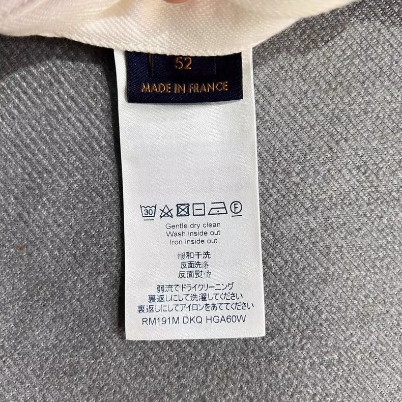 Louis Vuitton Louis Vuitton White astronaut denim jacket 2504-Nextarrow Size US L / EU 52-54 / 3 - 8 Thumbnail