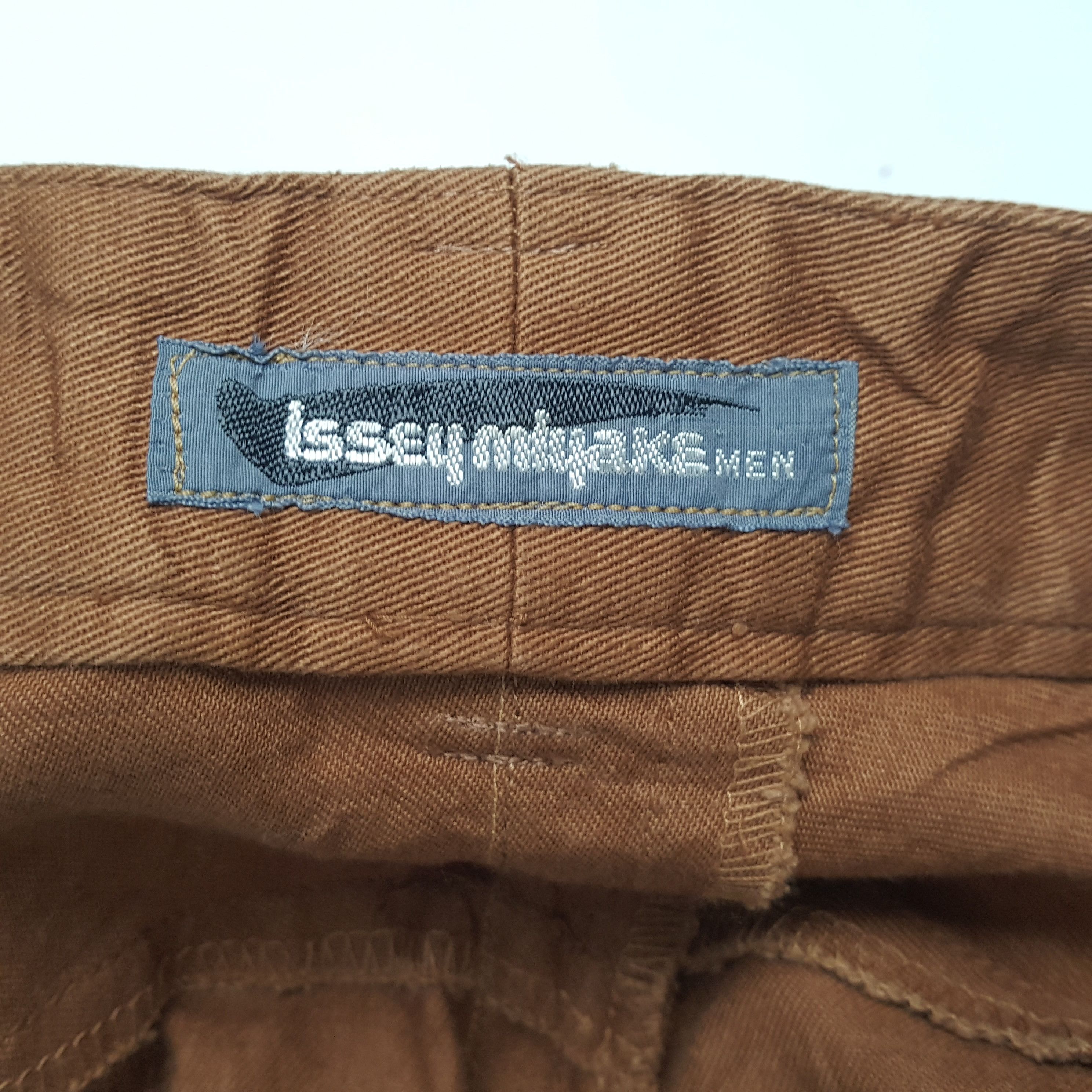 Issey Miyake ISSEY MIYAKE Japanese Designer Fashion Style Casual Pants Size US 29 - 14 Thumbnail