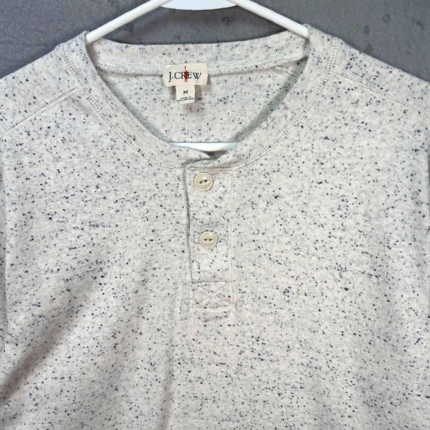 J.Crew J. Crew Mens Medium Light Gray Speckled Henley Shirt Long Sleeve 100% Cotton Shirt Button-Up Casual Classic Fall Winter Spring Mens Size US M / EU 48-50 / 2 - 5 Thumbnail