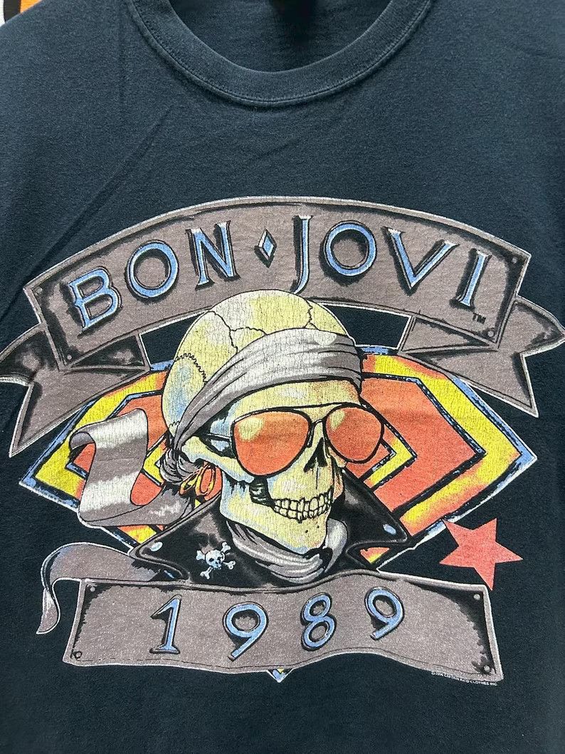 Vintage Vintage 2000s Bon Jovi tshirt size S Size US S / EU 44-46 / 1 - 4 Thumbnail