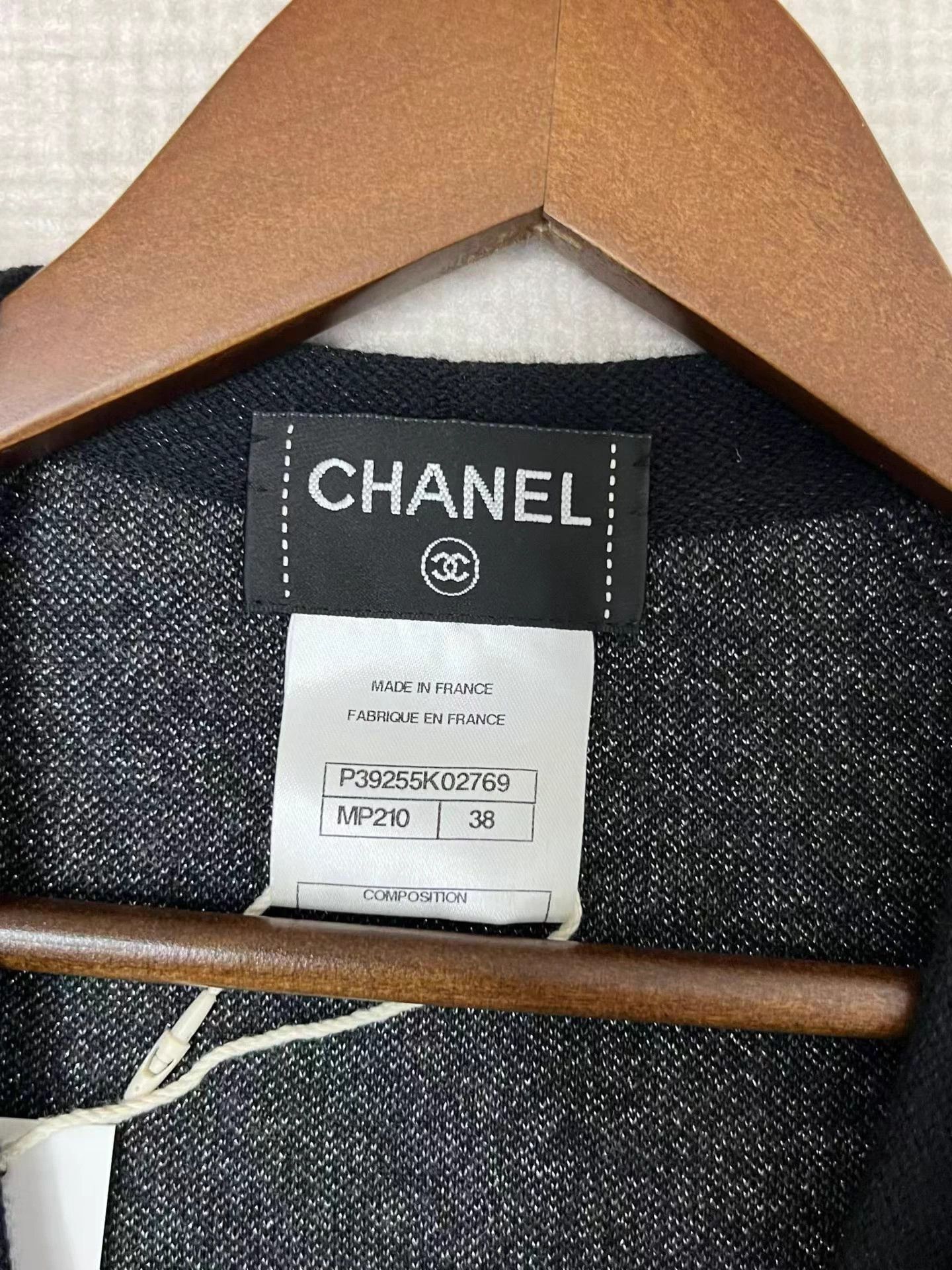 Chanel Chanel Women's Jacket 38 Size S / US 4 / IT 40 - 2 Thumbnail