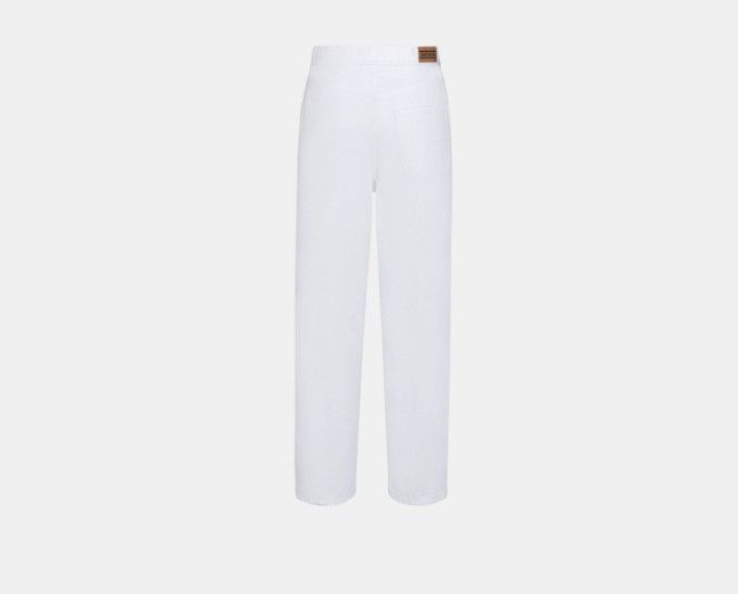 Dior o1w1db10425 222P06A Straight Jeans in White Size 25" / US 0 / IT 36 - 2 Thumbnail