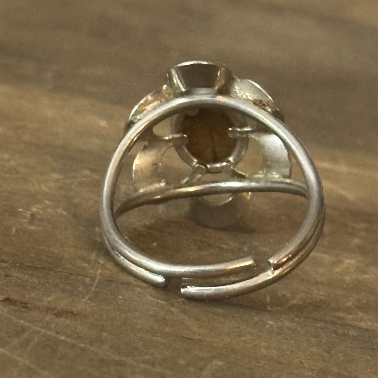 Vintage Vintage silver tone tigers eye flower ring Size ONE SIZE - 6 Thumbnail