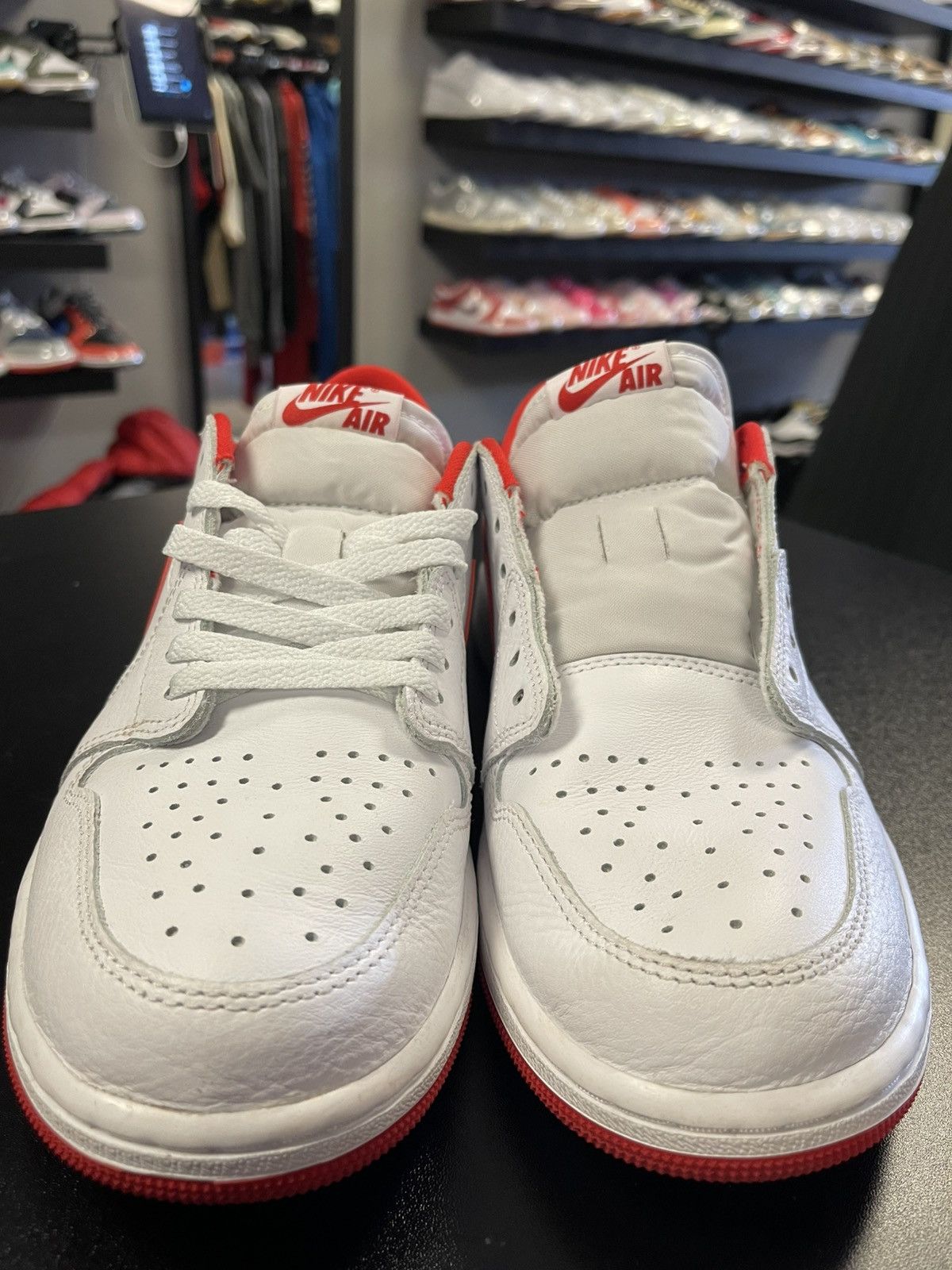 Jordan Brand Size 10 - Jordan 1 Low Retro University Red Clean! Size US 10 / EU 43 - 2 Thumbnail