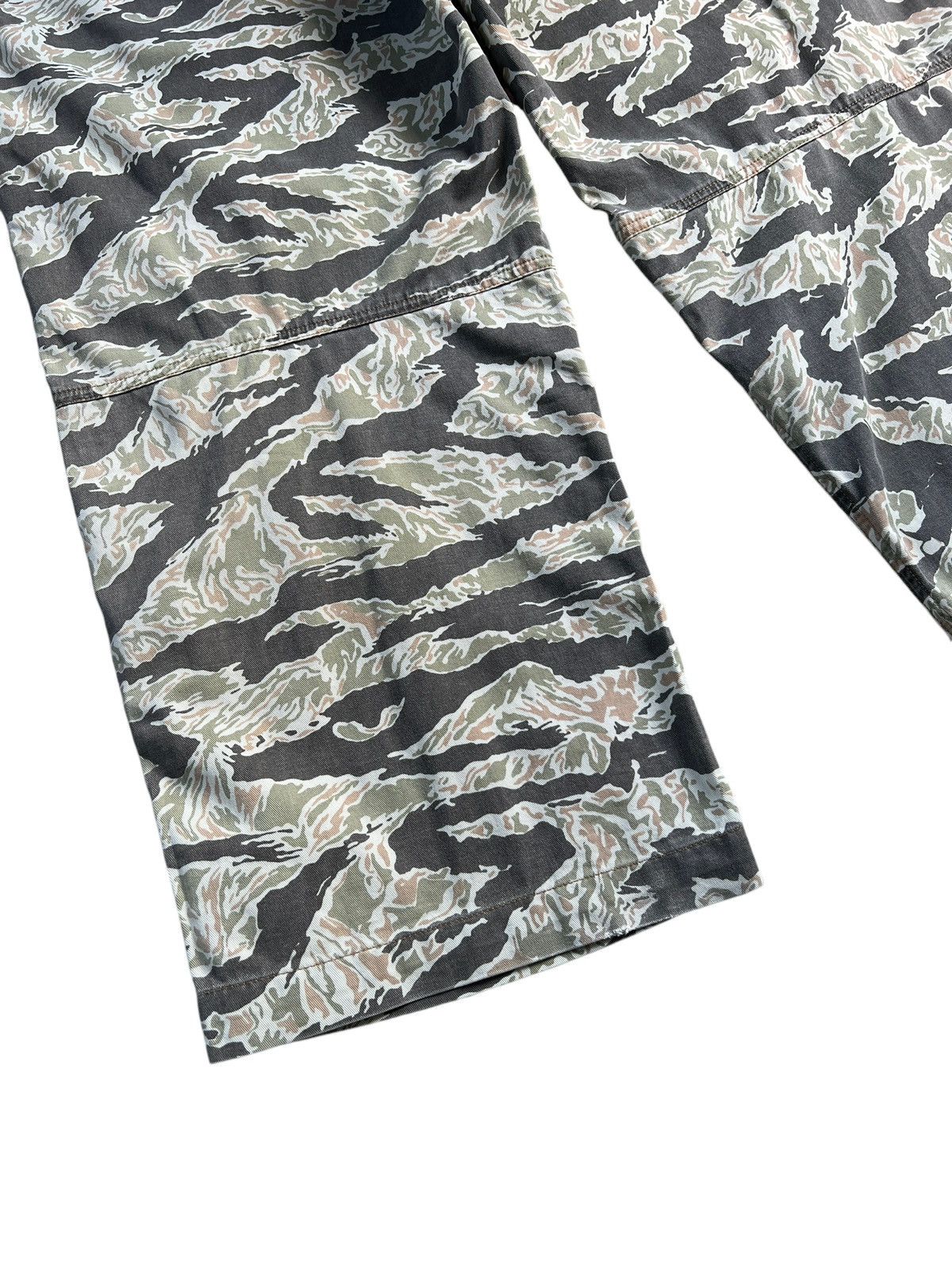 Maharishi Vintage Maharishi Tiger Stripes Camo Snopants Size US 34 / EU 50 - 6 Thumbnail