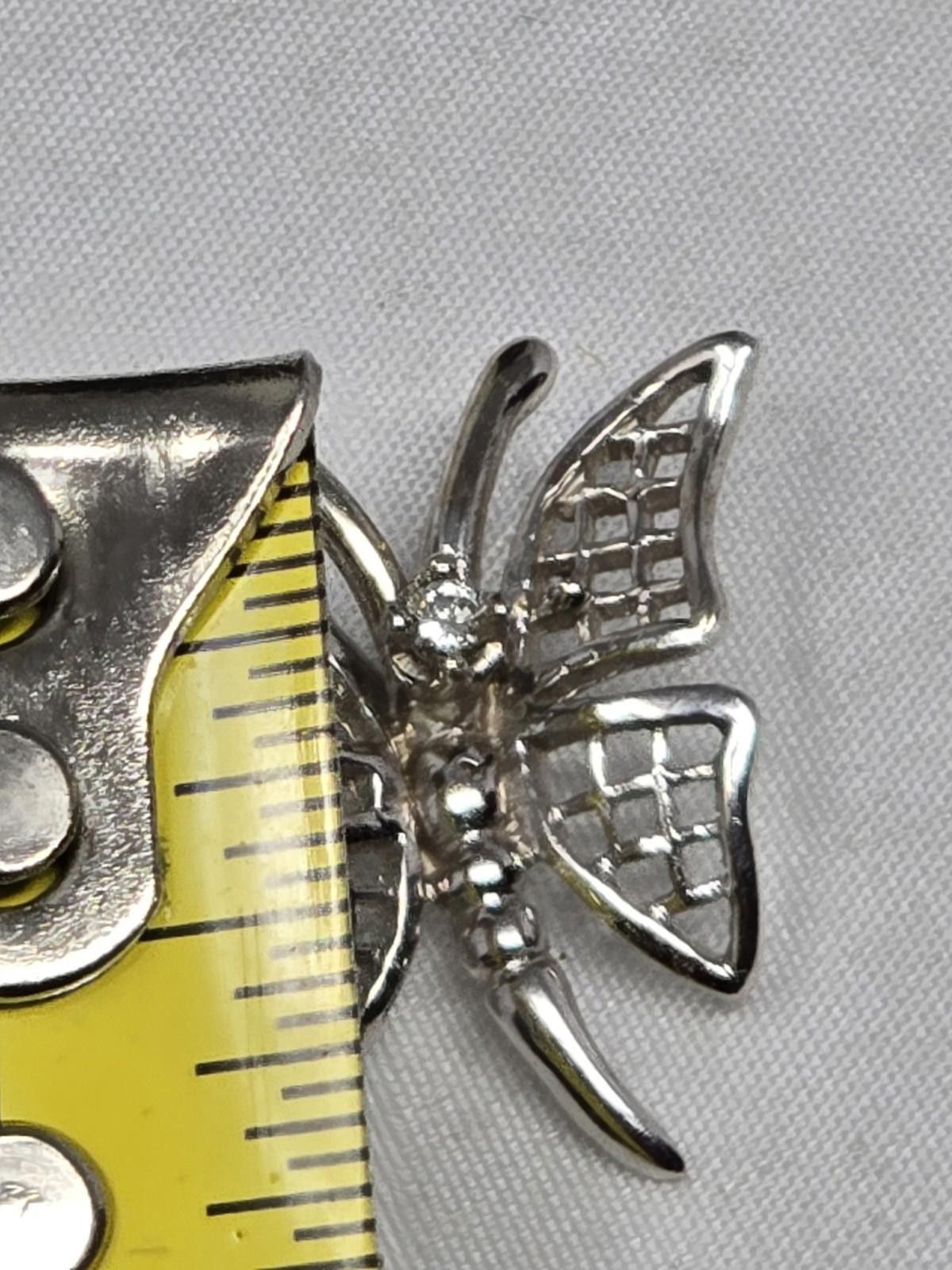 The Unbranded Brand ​Vtg 14k White Gold ~0.11ct Diamond Butterfly Pendant 2.2g Size ONE SIZE - 4 Thumbnail