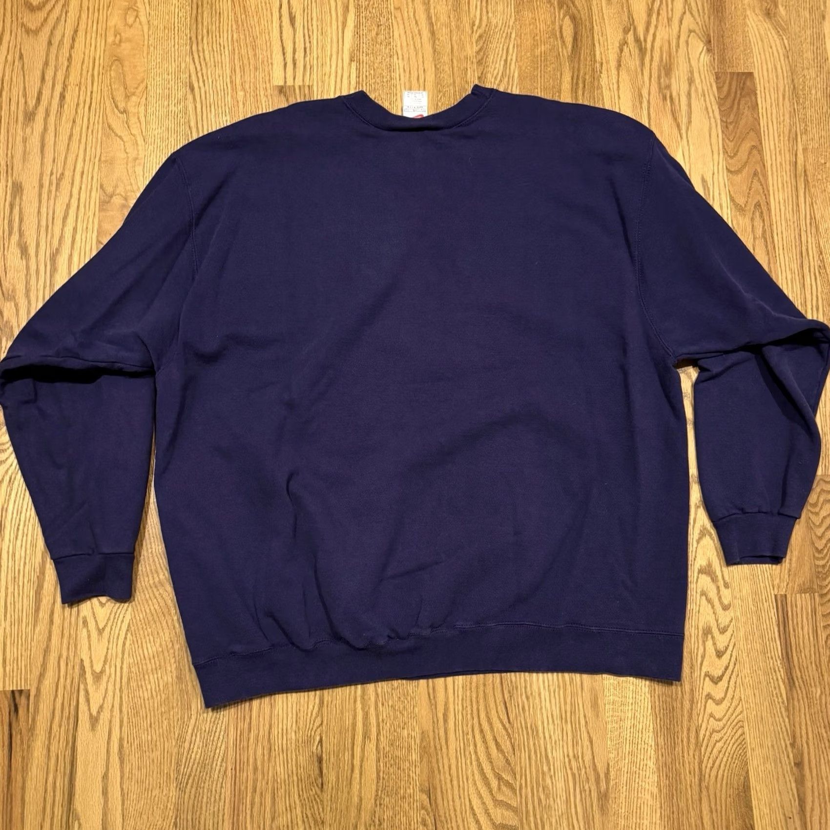 Nike VINTAGE Nike Sweatshirt Mens 2XL Purple Tonal Swoosh 90s Crewneck Pullover Size US XXL / EU 58 / 5 - 7 Thumbnail
