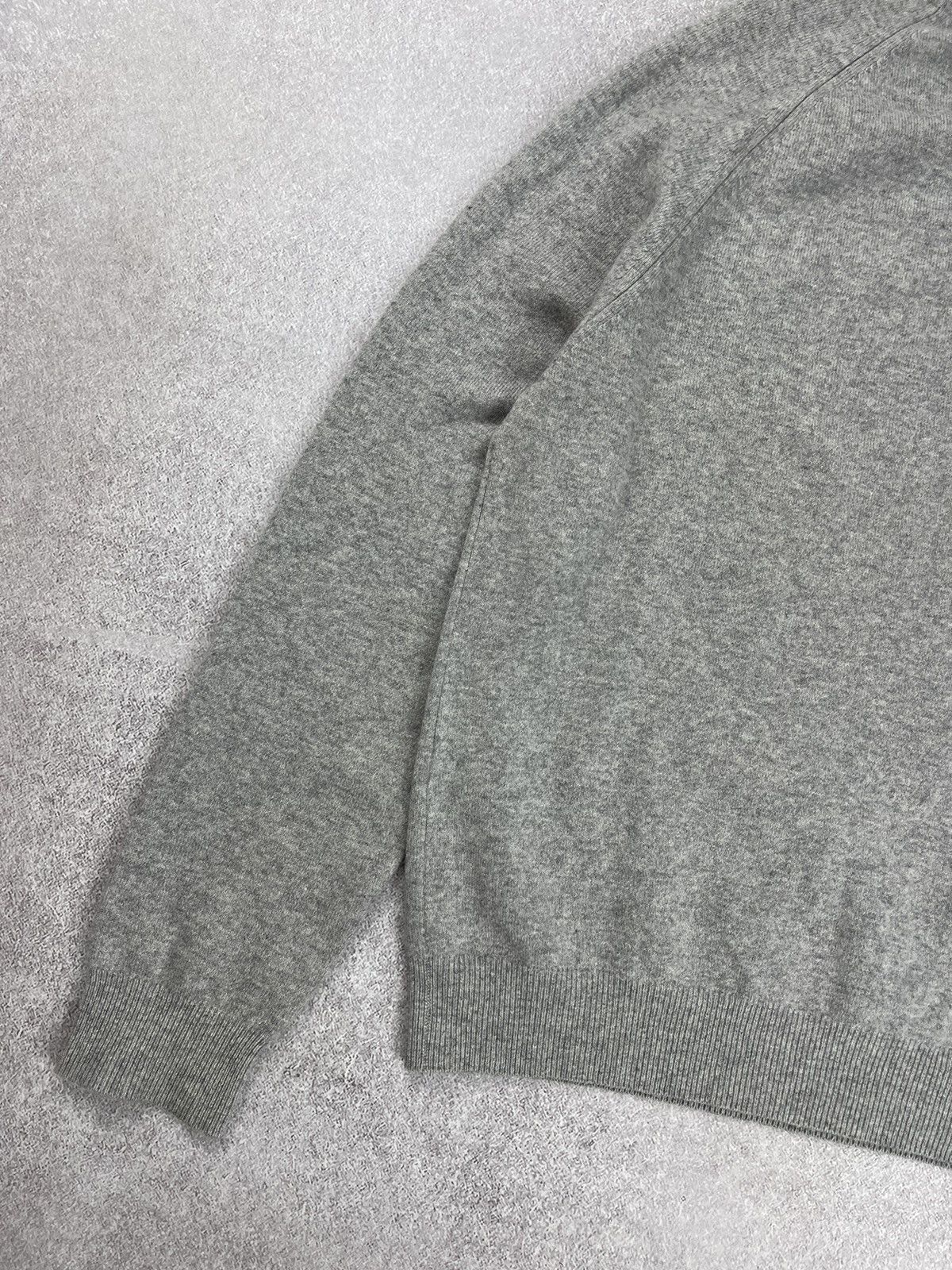 Burberry Burberry London Cashmere Sweater Men’s Size US M / EU 48-50 / 2 - 13 Thumbnail