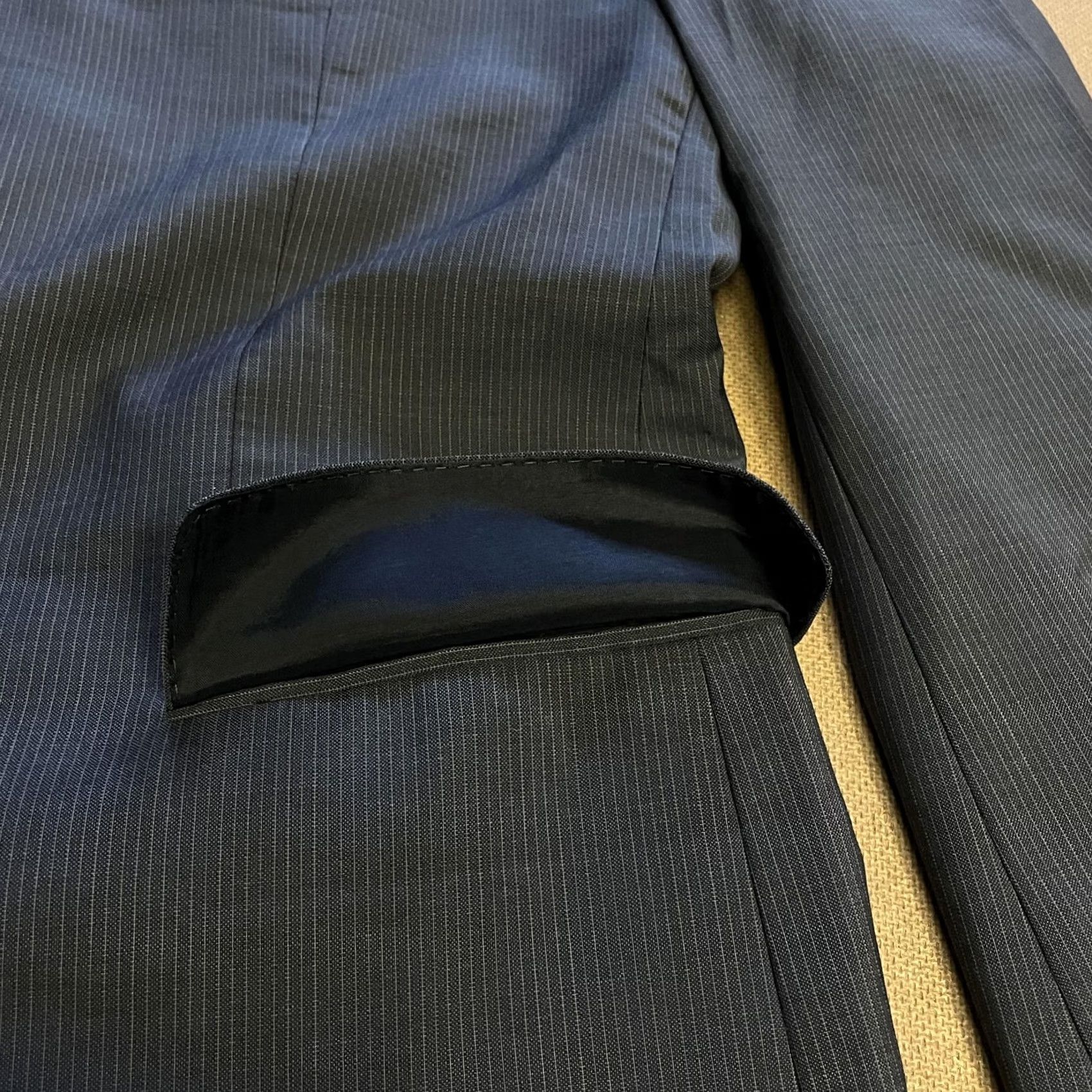 Hugo Boss HUGO BOSS Blazer Mens 40S Navy Pinstripe Wool Sport Coat Jacket Single-Breasted Two-Button Notch Lapel 2 Piece Formal Business Size 40R - 5 Thumbnail