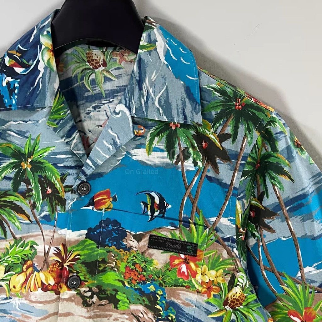 Prada Prada Beach Painting shirt Size US XS / EU 42 / 0 - 4 Thumbnail