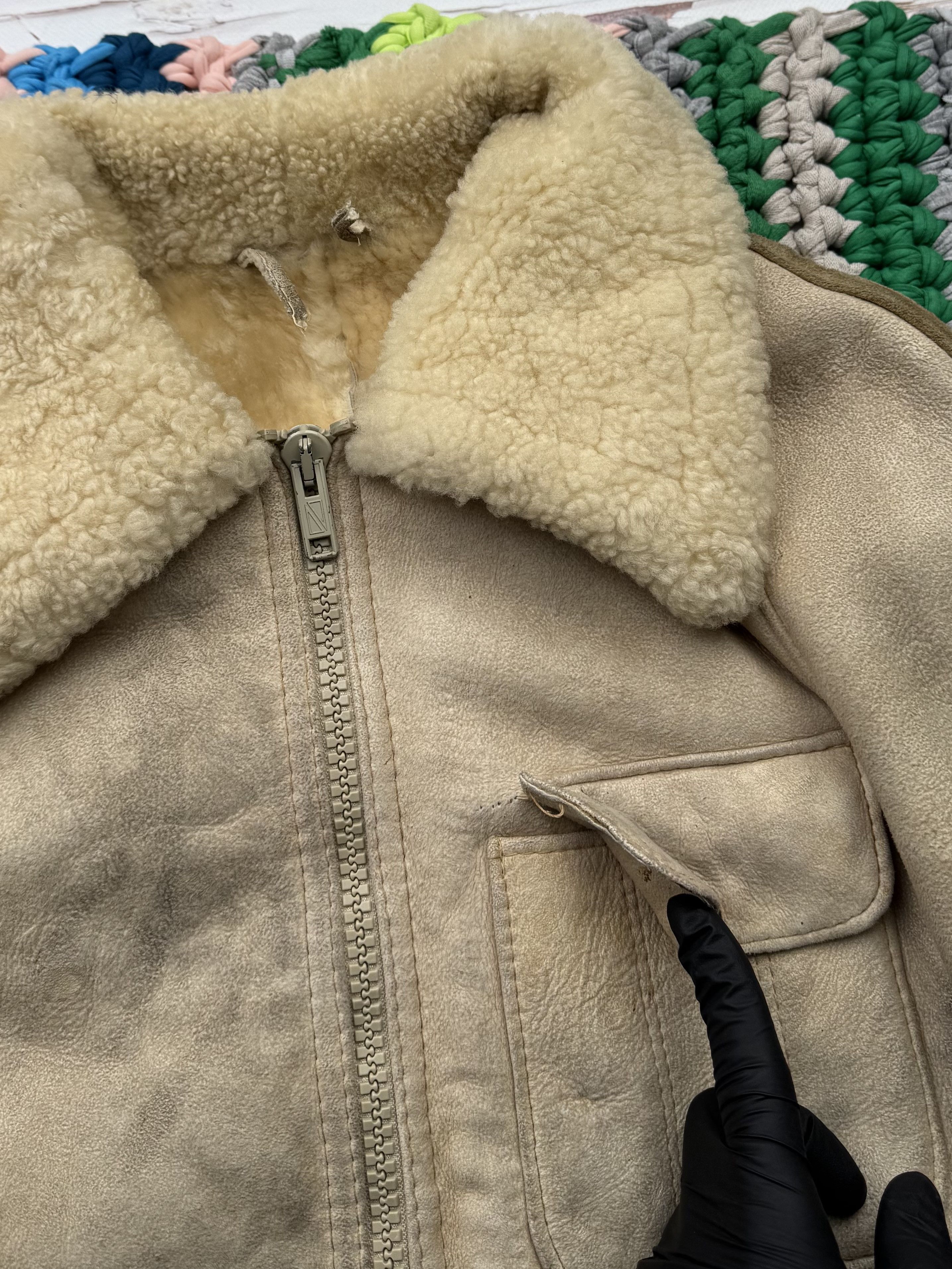 Vintage Vintage thrashed sheepskin jacket Size US S / EU 44-46 / 1 - 10 Thumbnail