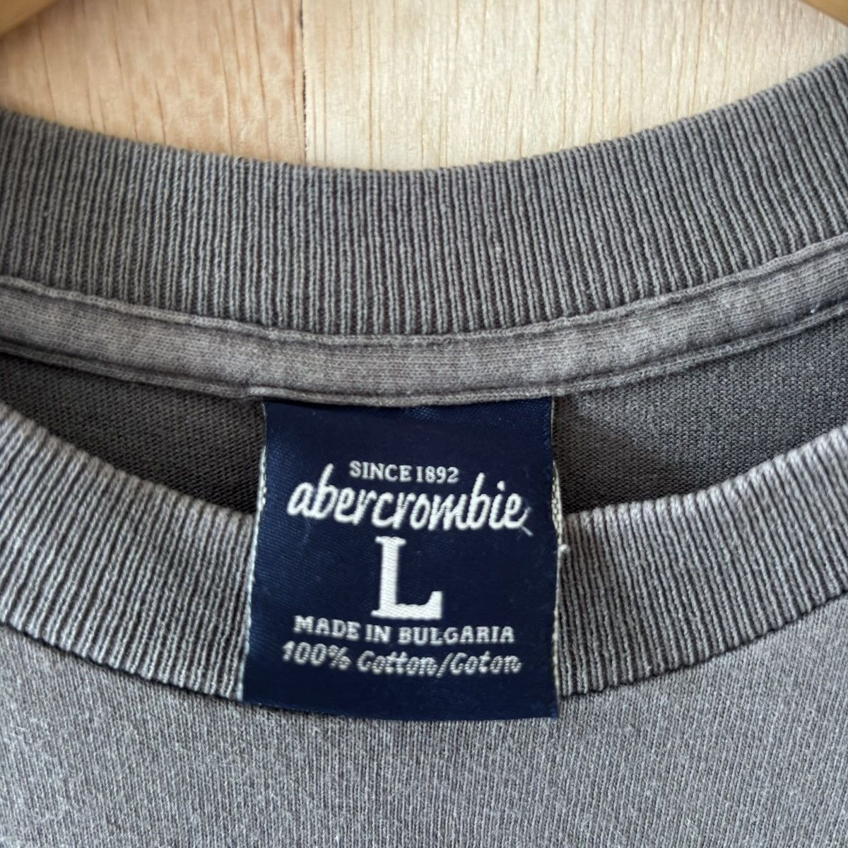 Abercrombie & Fitch Y2K Abercrombie School is Awesome When It's Close Quotes Size US M / EU 48-50 / 2 - 3 Thumbnail
