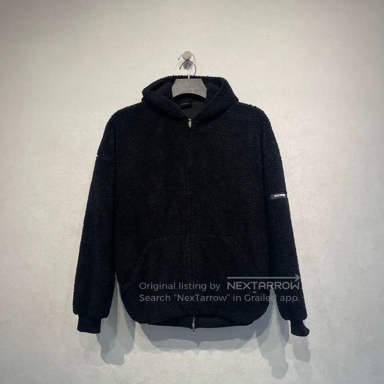 Balenciaga Balenciaga Side Logo Teddy Fleece Jacket Size US S / EU 44-46 / 1 - 1 Thumbnail