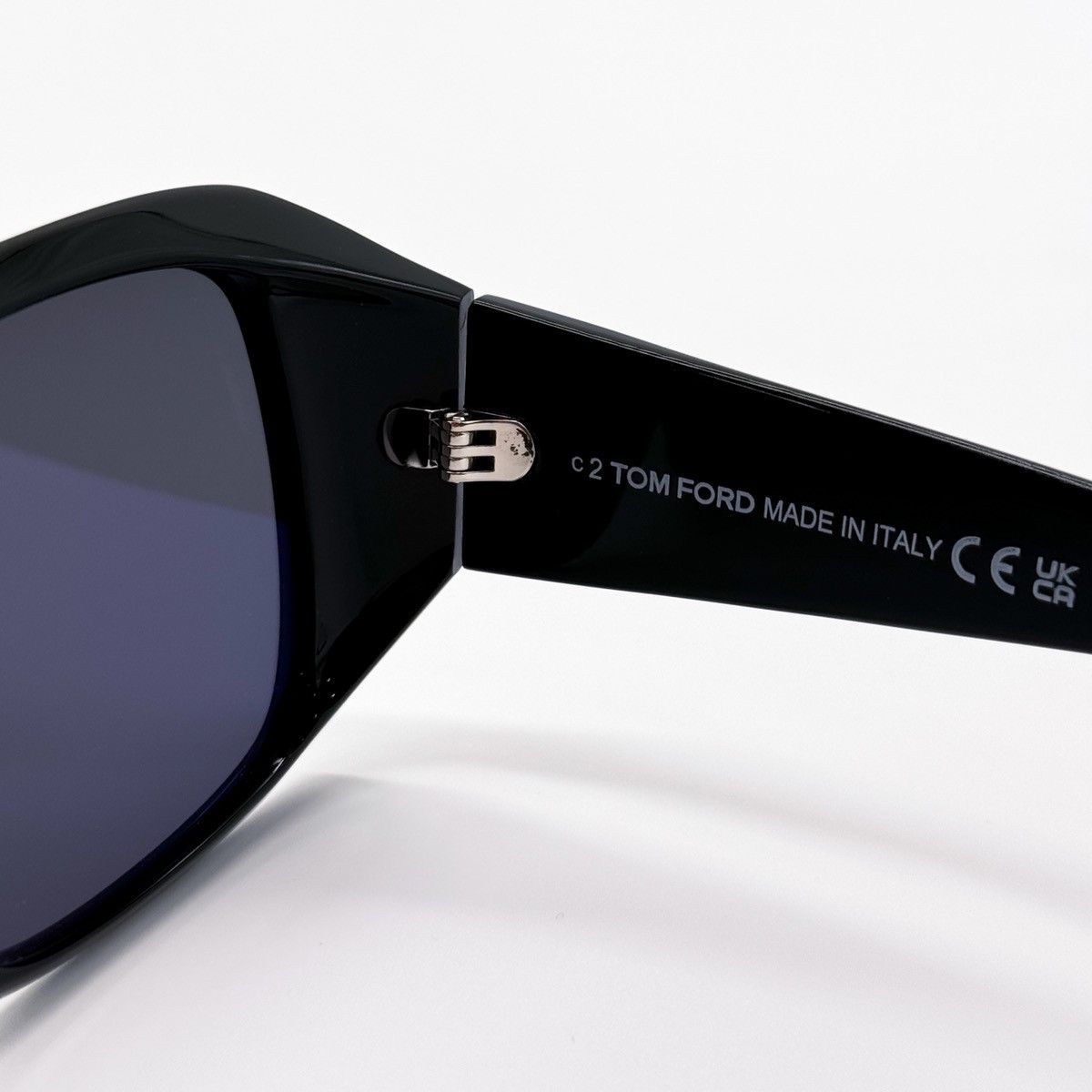 Tom Ford NEW TOM FORD TF1035N 01A WOMEN SUNGLASSES RYDER-02 FT1035N/S Size ONE SIZE - 8 Thumbnail