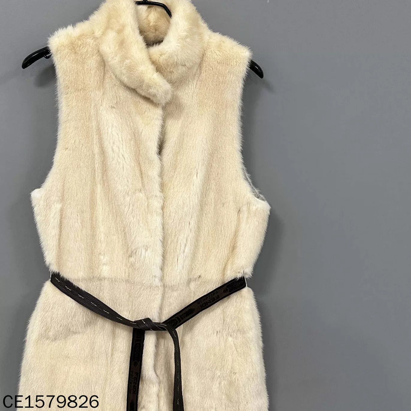 Fendi FENDI Women's Rare Mink Fur Vest 95 New Size 40 Size S / US 4 / IT 40 - 2 Thumbnail
