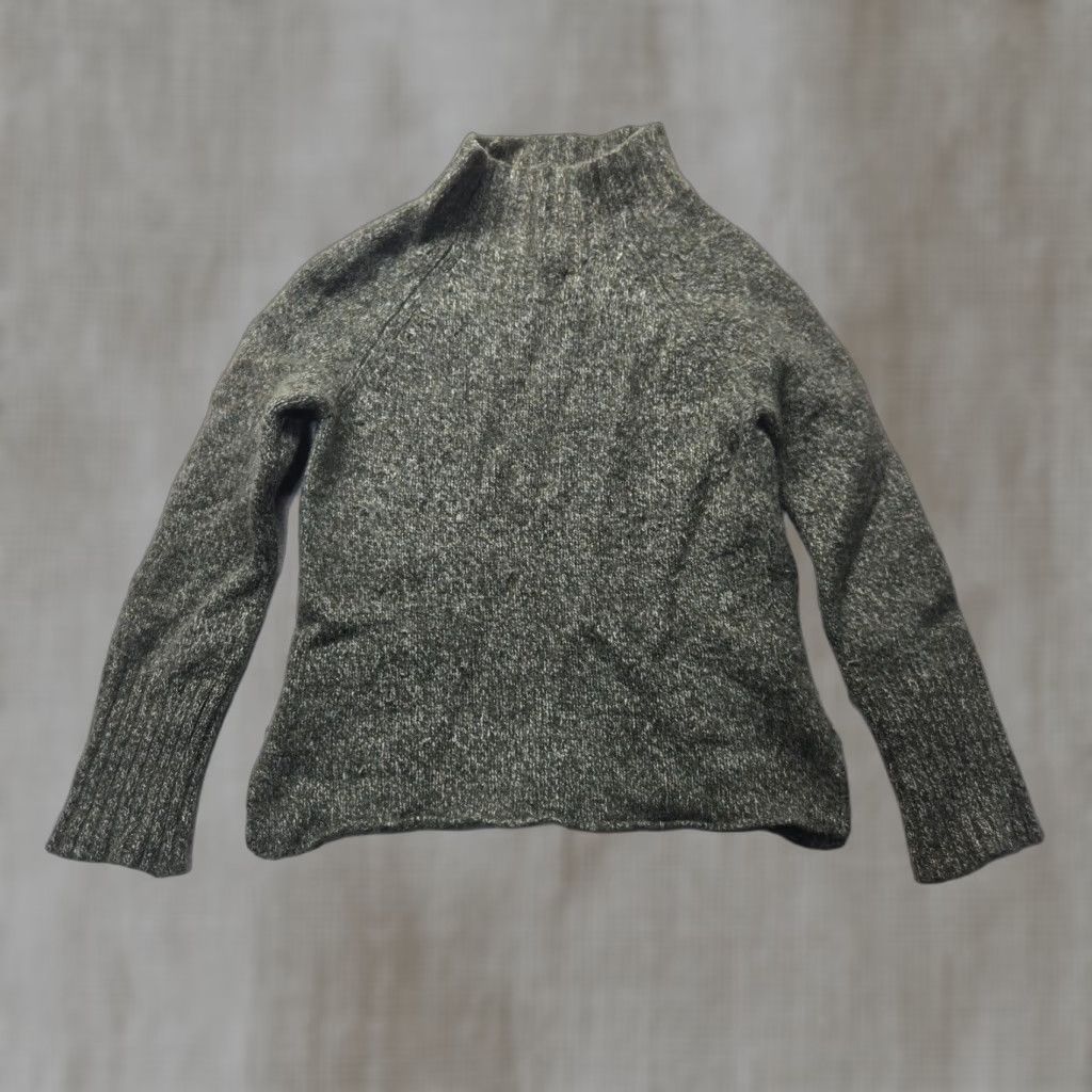 Old Navy Vintage Old Navy Women's Gray Cable-Knit Mock Neck Sweater L Winter Casual Size L / US 10 / IT 46 - 1 Thumbnail