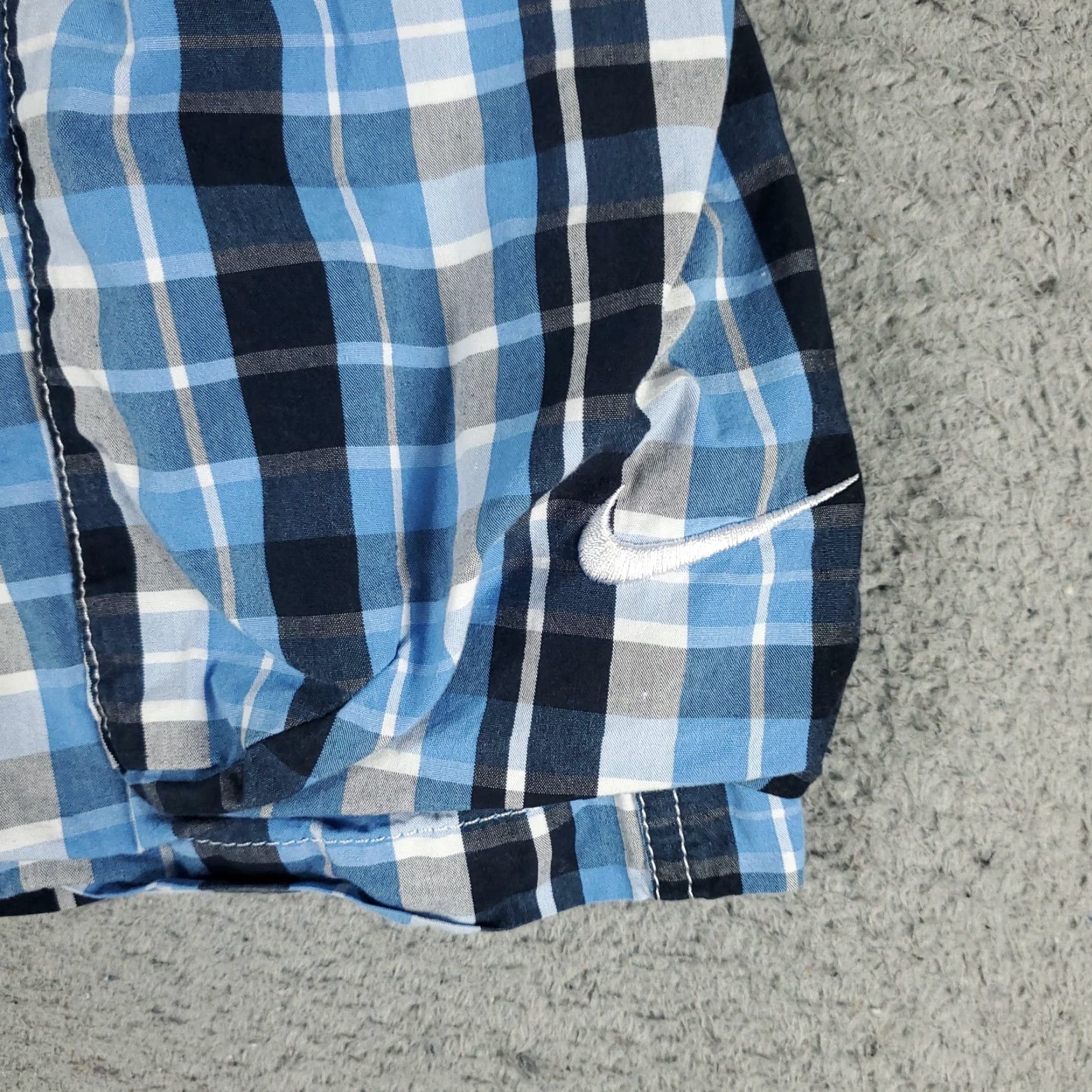 Nike Nike Shorts Mens Size 38 Blue Plaid Cotton Swoosh Cargo Outdoors Size US 38 / EU 54 - 4 Thumbnail