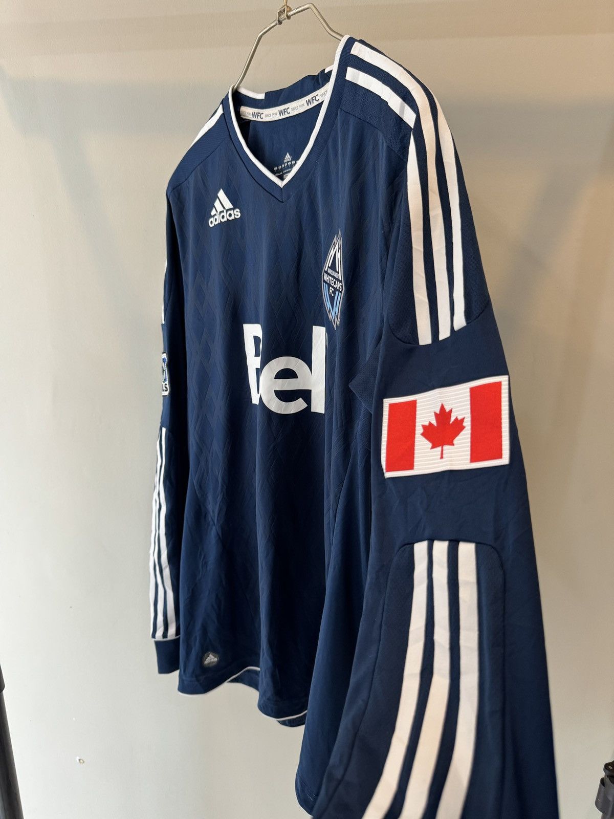 Adidas Vancouver Whitecaps Longsleeve Jersey 2010 Size US L / EU 52-54 / 3 - 2 Thumbnail