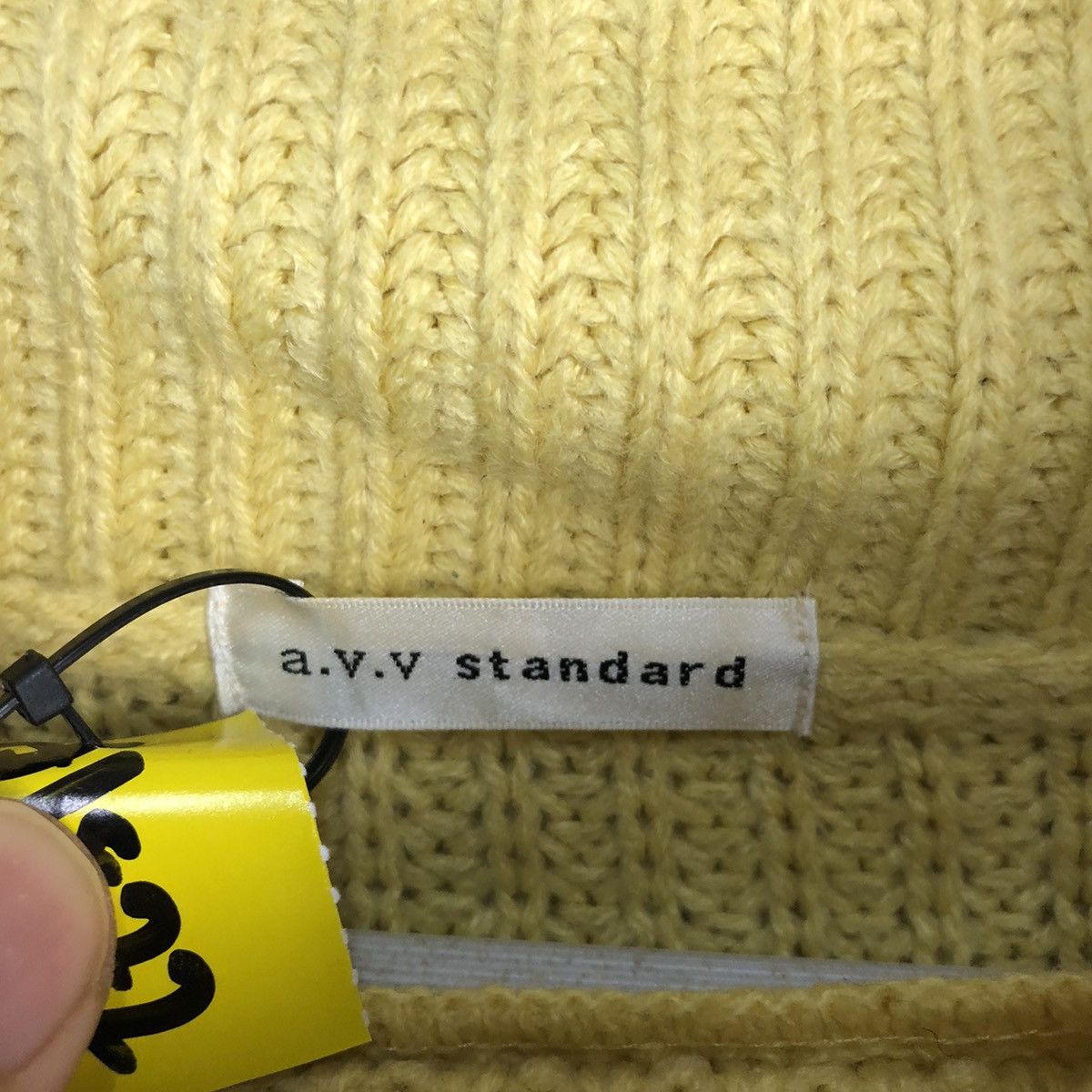 Homespun Knitwear × Japanese Brand A.V.V Standard Yellow Knitwear #A1822 Size M / US 6-8 / IT 42-44 - 9 Thumbnail