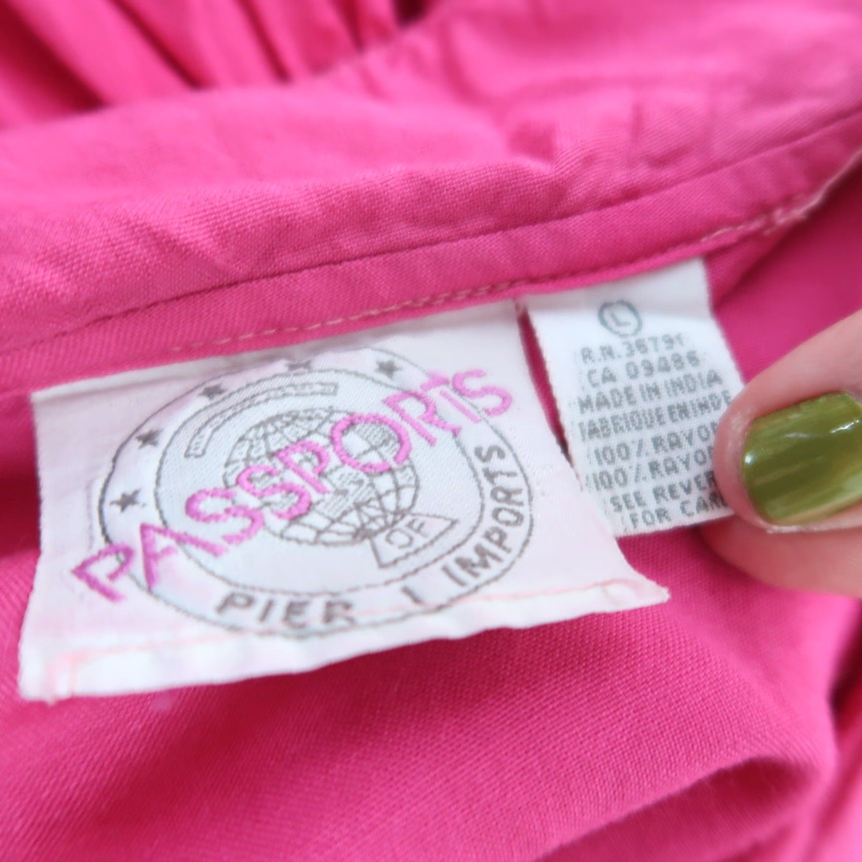 Vintage VINTAGE Passports Dress Collared Midi A-Line Drop Waist Hot Pink Long Sleeve Rayon 80s L Womens Size L / US 10 / IT 46 - 6 Thumbnail