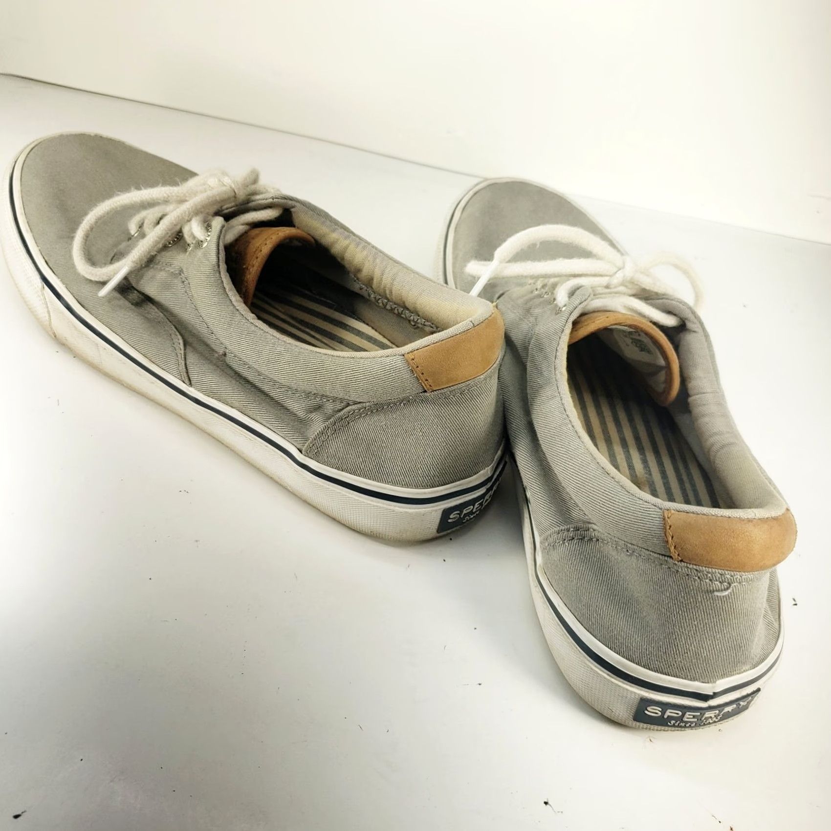 Sperry SPERRY Men’s Sneaker STS22045 GREY Striper II CVO Vulcanized Sneaker SIZE 11M Cant be N/A Size US 11 / EU 44 - 5 Thumbnail