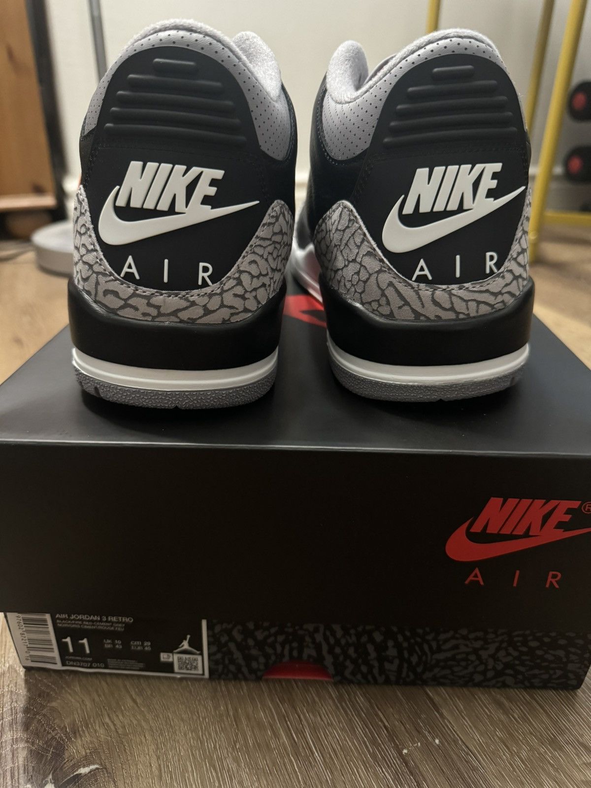 Jordan Brand Jordan 3 Black Cement Size US 11 / EU 44 - 4 Thumbnail