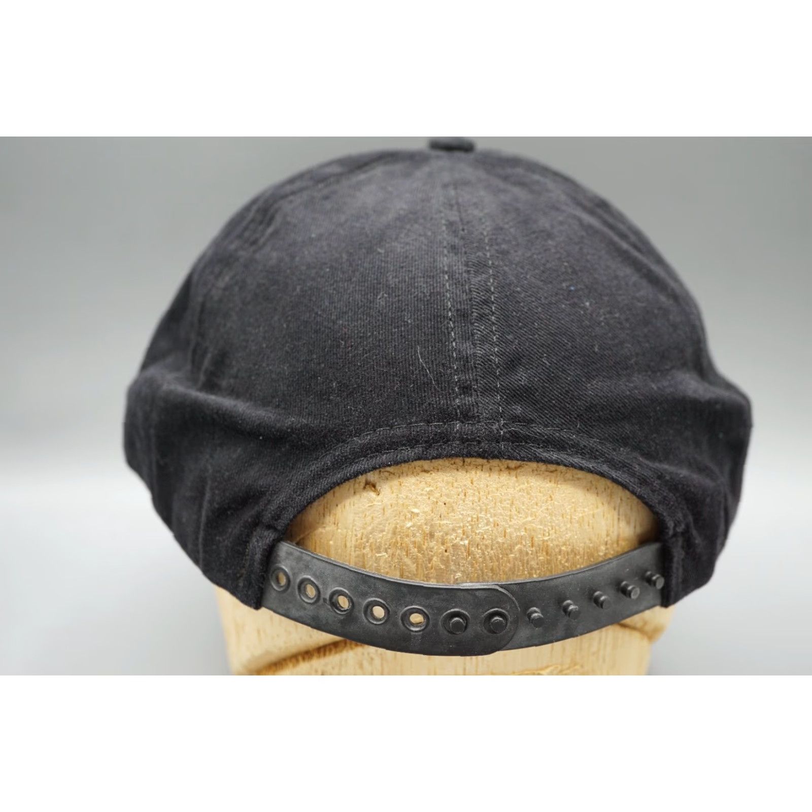 Vintage VINTAGE Looney Tunes Hat Bugs Bunny Tasmanian Devil Snapback Men's Adjustable Black USA Size ONE SIZE - 3 Thumbnail