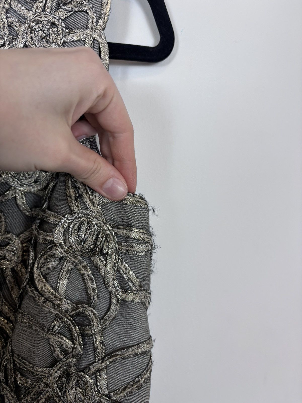 Lela Rose Lela Rose NWT Smokey Grey Embroidered Lace Overlay Dress Size M / US 6-8 / IT 42-44 - 8 Thumbnail