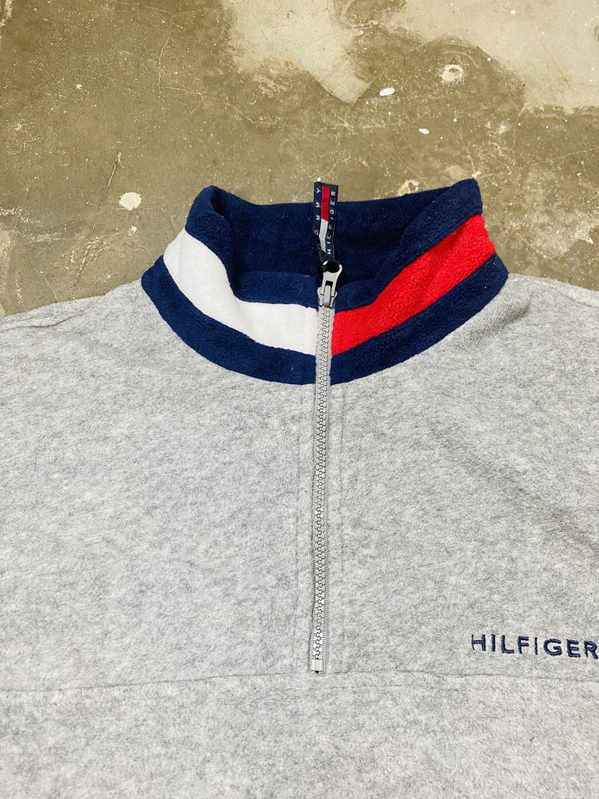 Tommy Hilfiger Vintage 90s Tommy Hilfiger Half Zipper Fleece Sweater Size US L / EU 52-54 / 3 - 6 Thumbnail