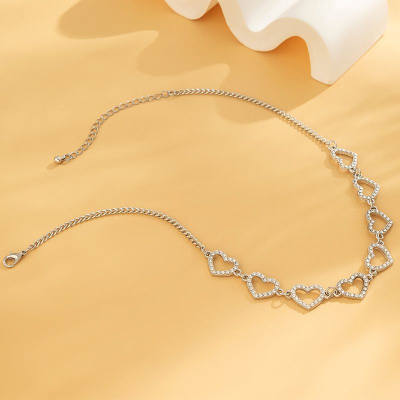 Jewelry Hollow Love Heart Clavicle Chain Necklace Size ONE SIZE - 3 Thumbnail