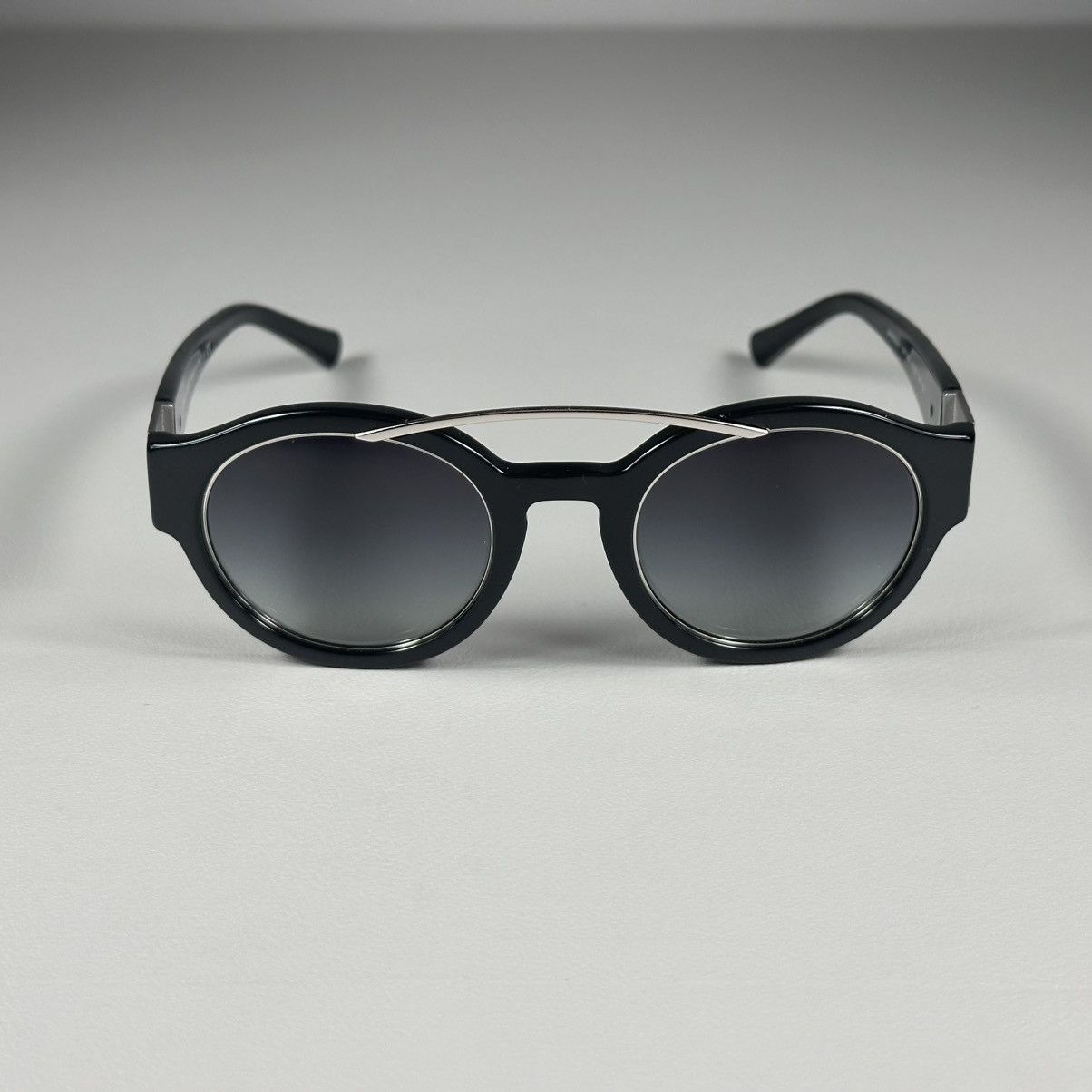 Giorgio Armani Giorgio Armani Vintage AR 8036-H Oval Shape Black Sunglasses Size ONE SIZE - 1 Thumbnail