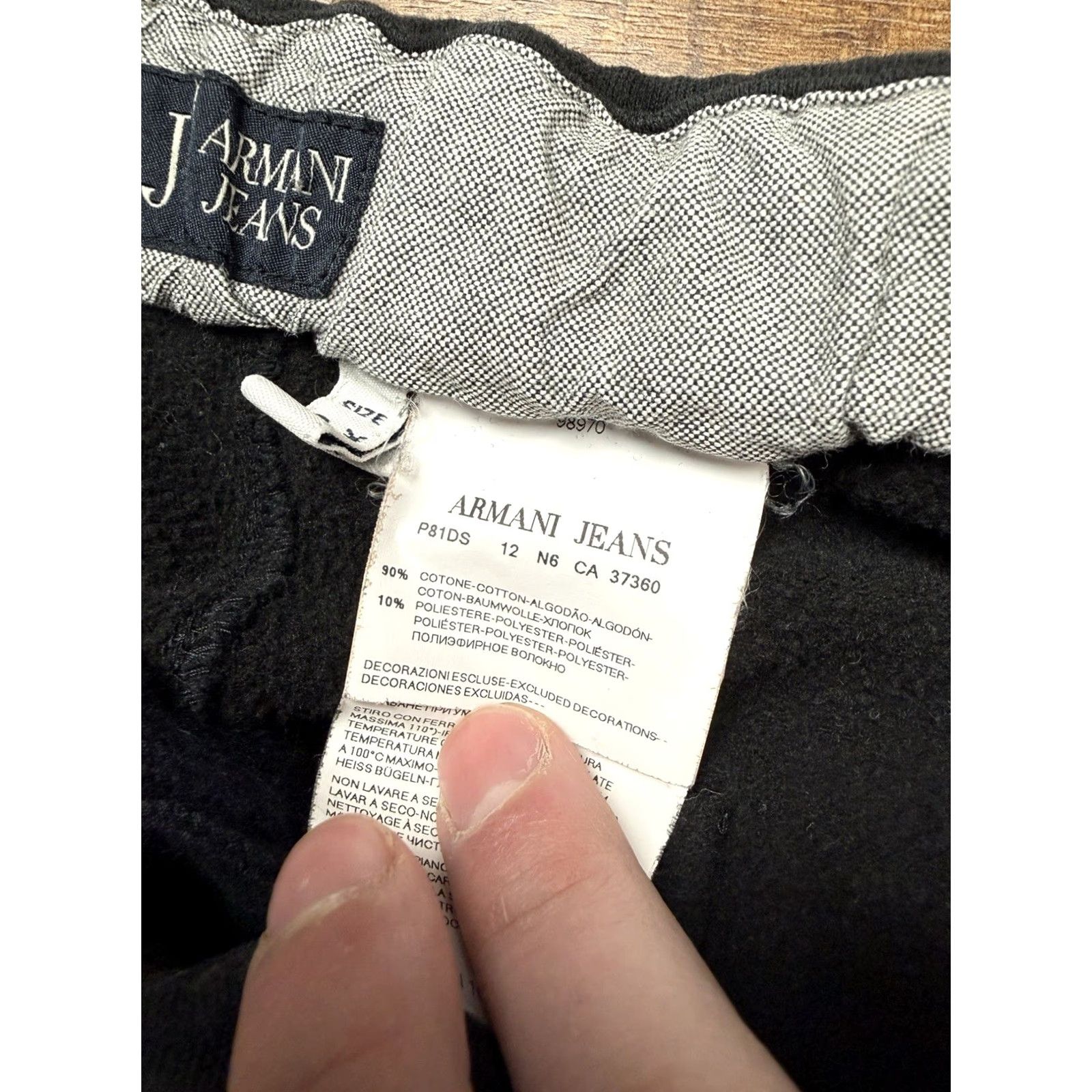 Vintage VINTAGE Armani Jeans Men’s Lounge Black Sweatpants Pockets XL Jeans Pants 36-36.5x32.5 Inseam 32" Regular Mens 90s Sports Theme Size US 36 / EU 52 - 7 Thumbnail