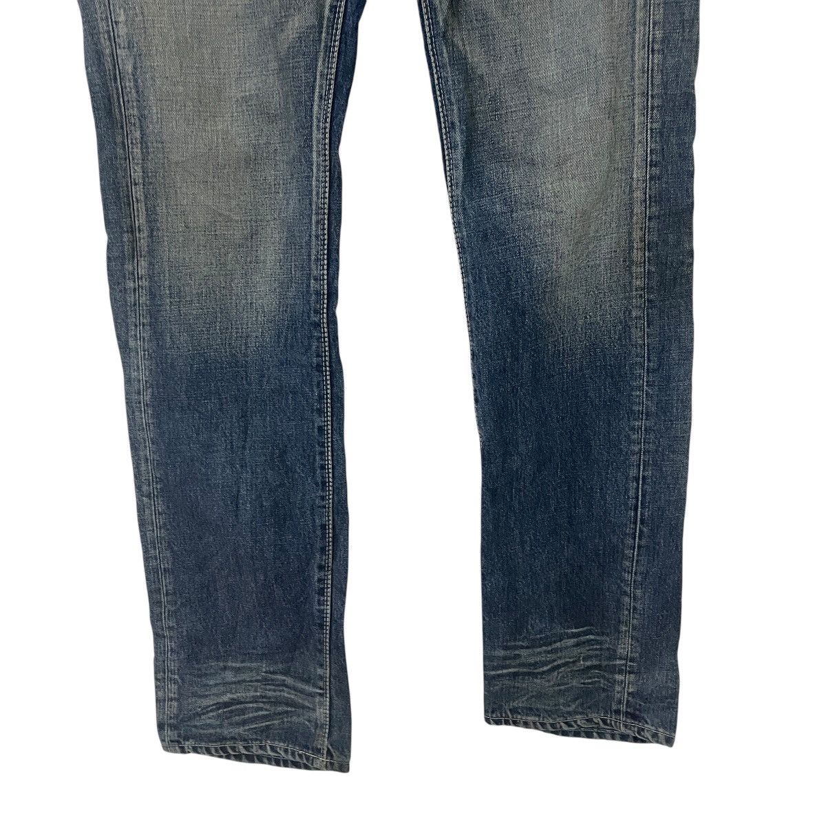 Vanquish Vintage Vanquish Gold Distressed Denim Size US 35 - 2 Thumbnail