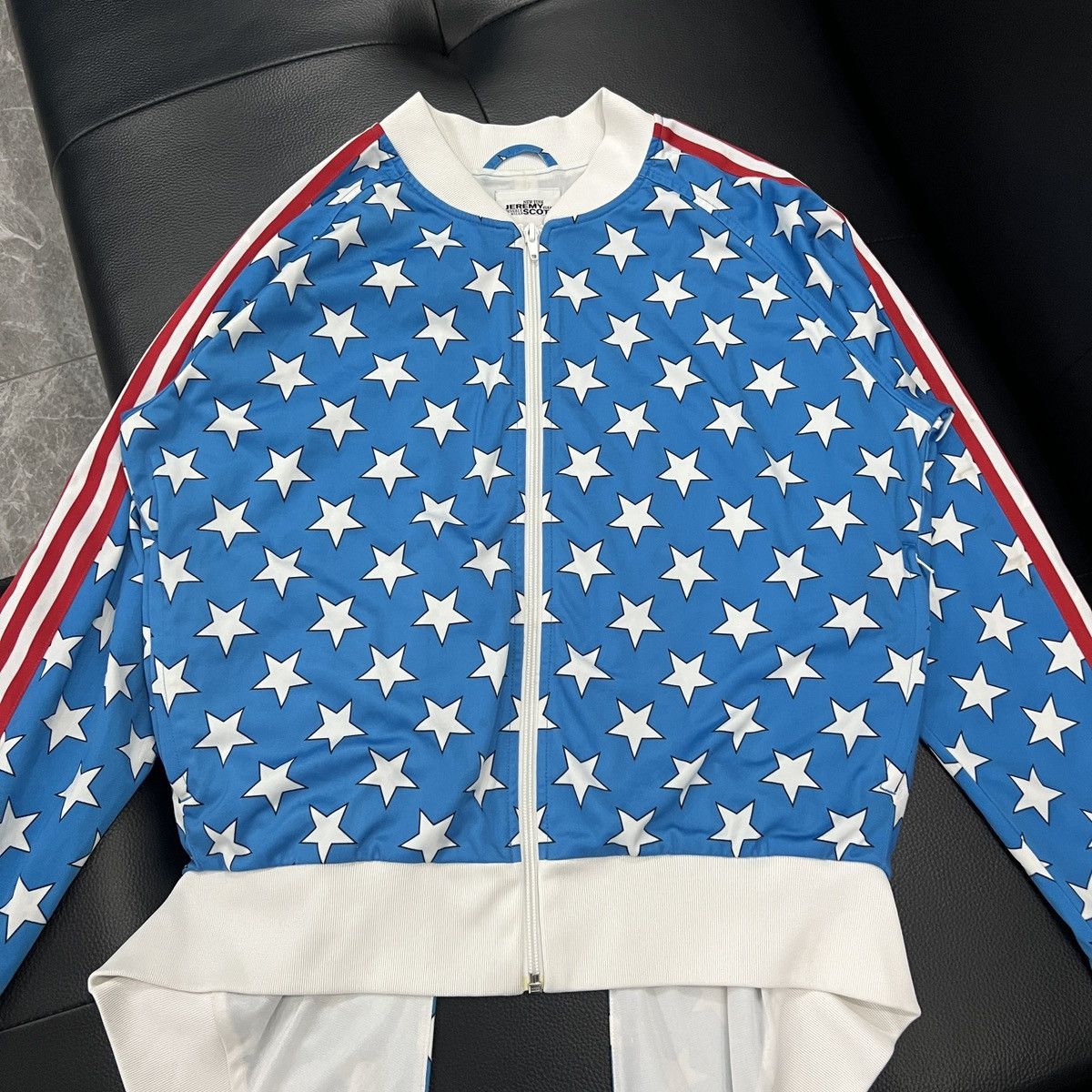 Adidas × Jeremy Scott adidas jeremy scott Size US S / EU 44-46 / 1 - 2 Thumbnail