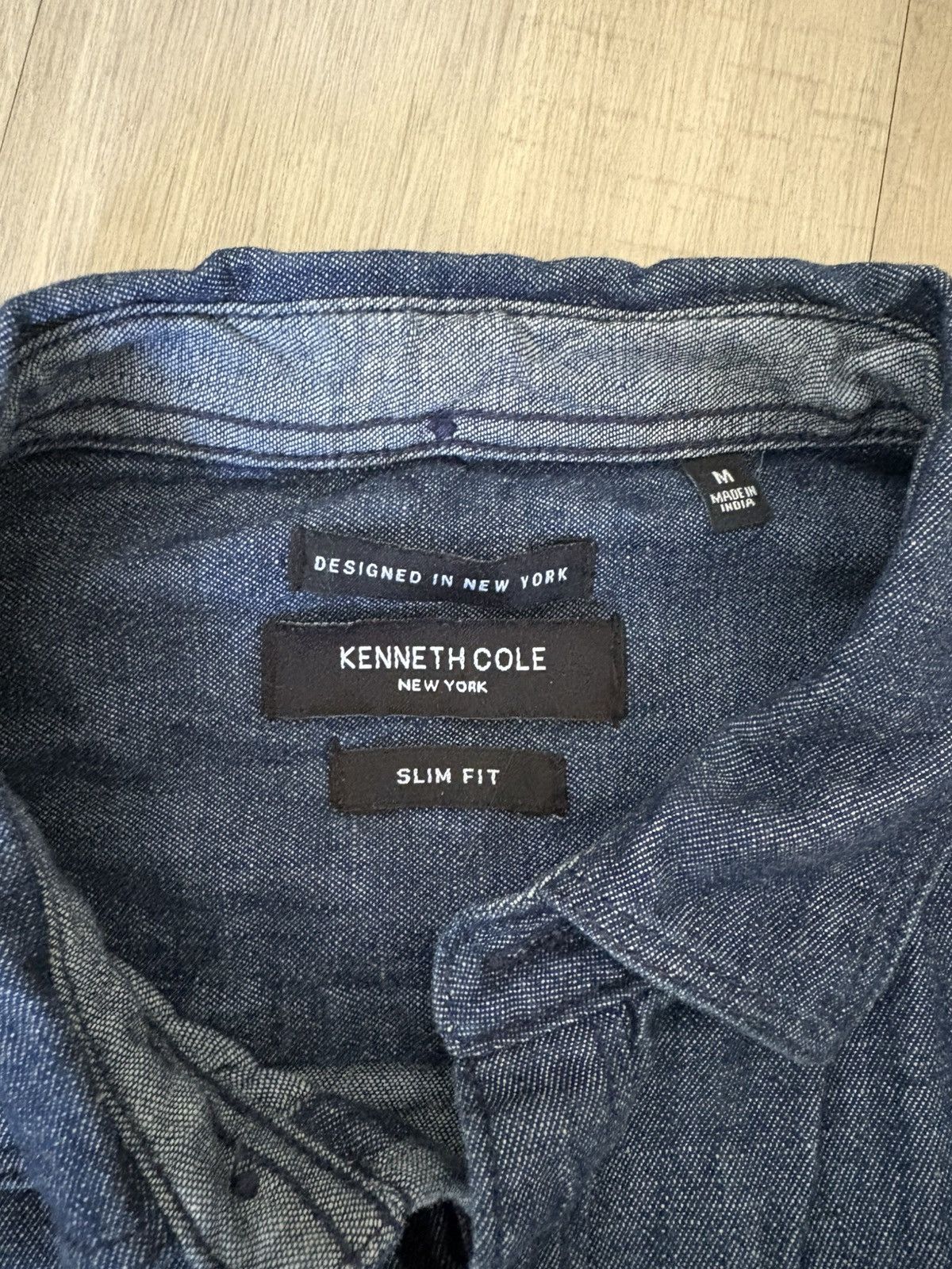 Kenneth Cole Kenneth Cole Slim Fit Denim Long Sleeve Button Up Size US M / EU 48-50 / 2 - 2 Thumbnail