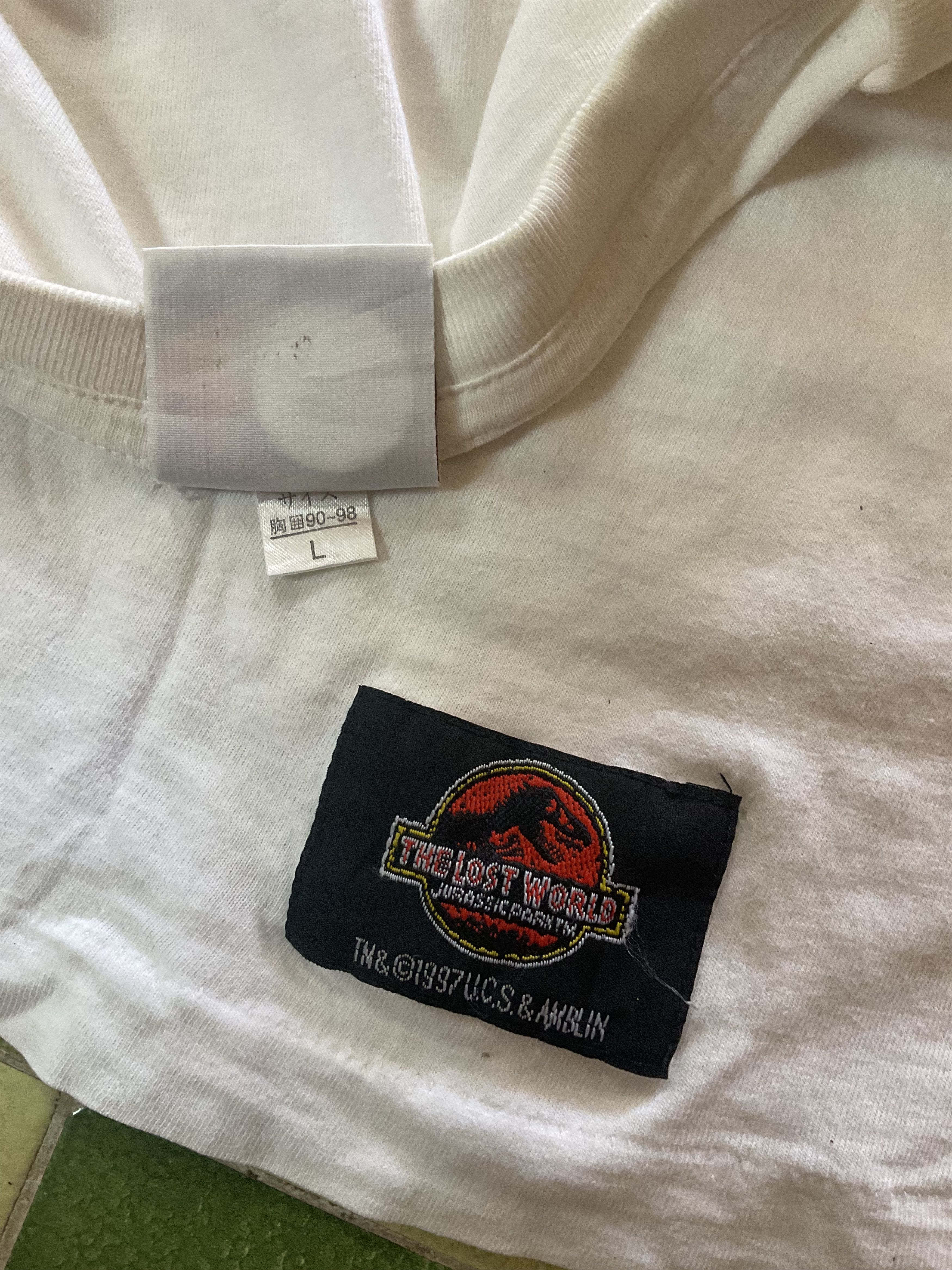 Other Vintage 1997 The Lost World Jurassic Park T-Shirt Soft Thin Size US L / EU 52-54 / 3 - 6 Thumbnail