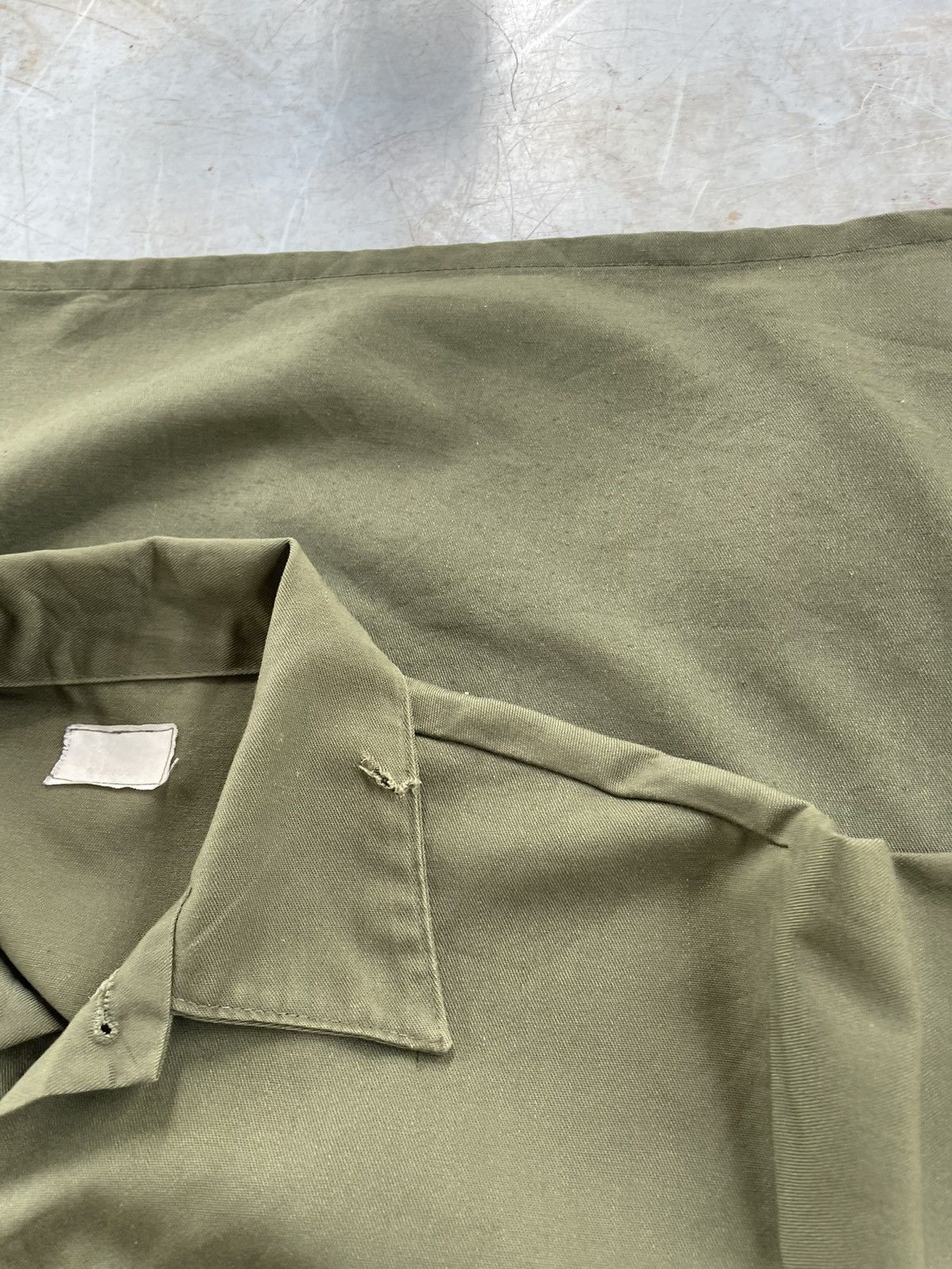 Japanese Brand Vintage U.S.Navy Short Bottom Shirt Size US L / EU 52-54 / 3 - 7 Thumbnail