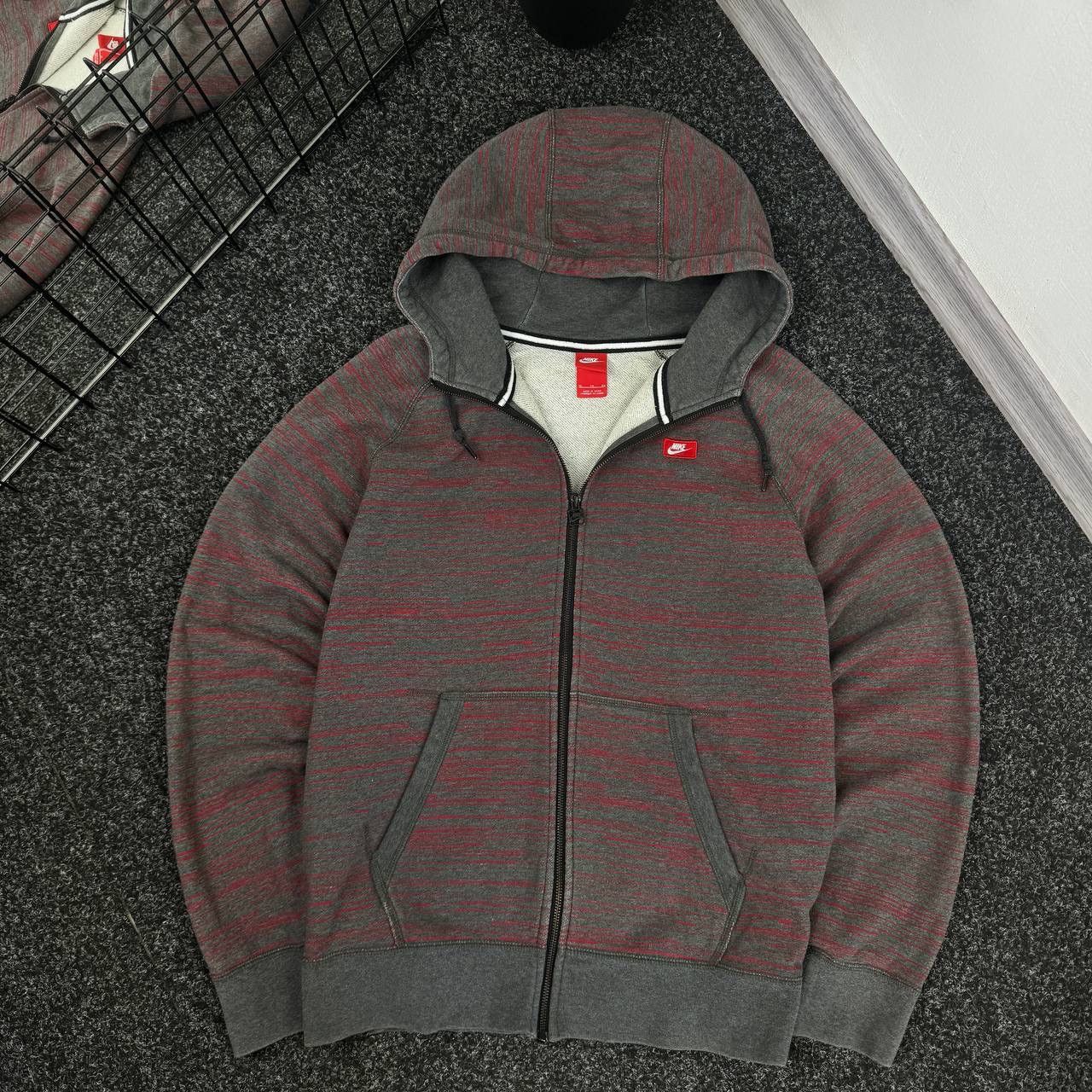 Nike Nike vintage zip hoodie stripped y2k skater style techwear Size US XL / EU 56 / 4 - 2 Thumbnail