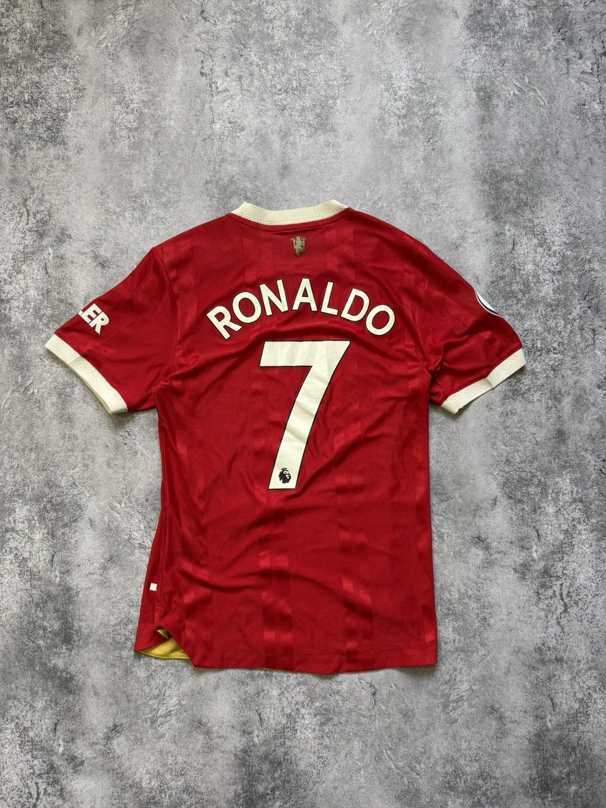 Adidas Adidas Manchester United 7 Ronaldo 2021 2022 Home Jersey Size US S / EU 44-46 / 1 - 3 Thumbnail