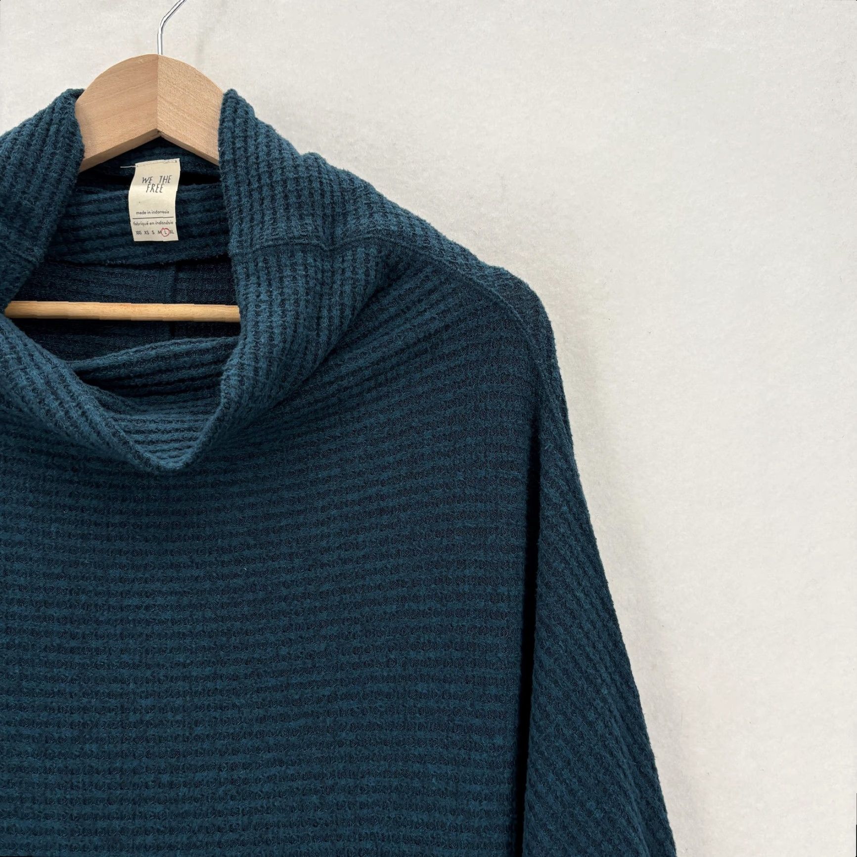 Vintage We The Free Sweater Tunic Womens Large Blue Waffle-Knit Cowl Neck Oversized Boho Size L / US 10 / IT 46 - 2 Thumbnail
