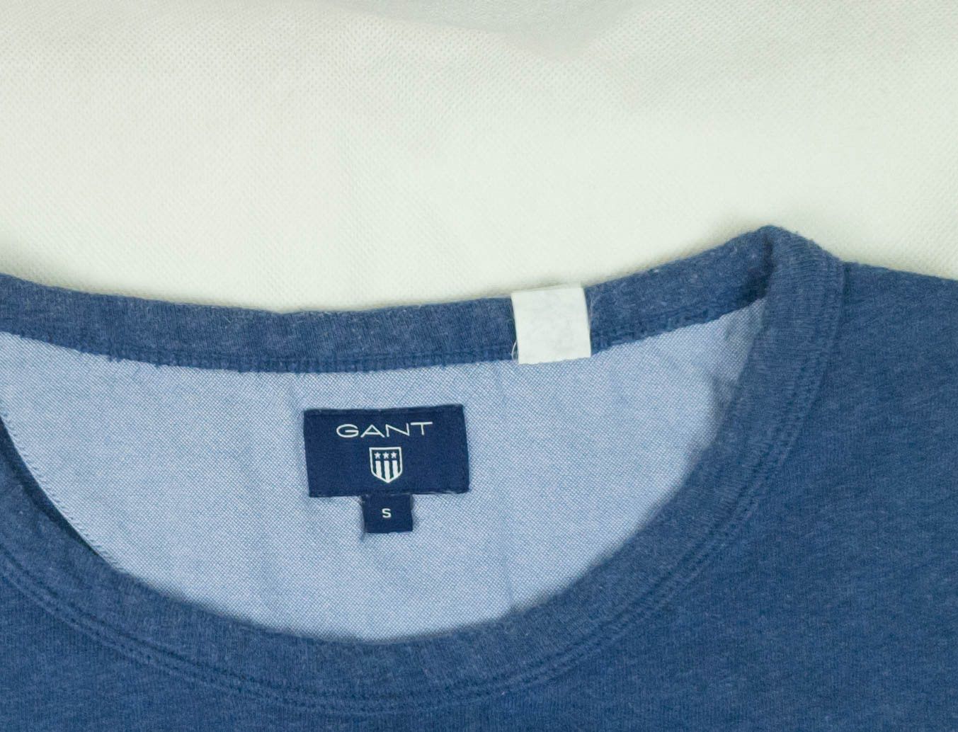 Gant Gant mens top sweatshirt size M (LABEL S) gc Size US M / EU 48-50 / 2 - 5 Thumbnail