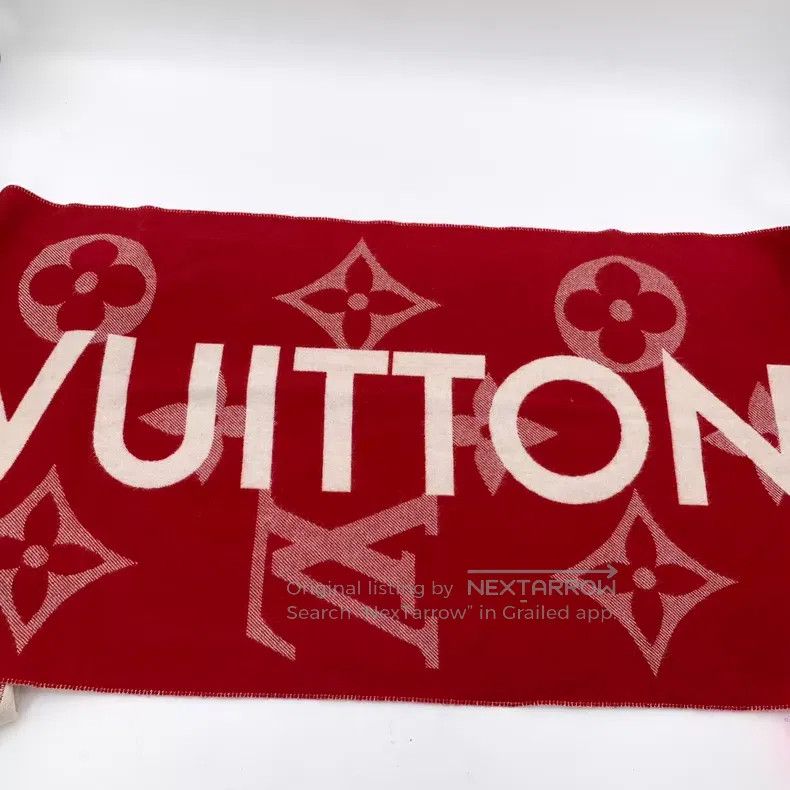 Louis Vuitton Louis Vuitton Red logo presbyopic printed cashmere fringe Size ONE SIZE - 9 Thumbnail