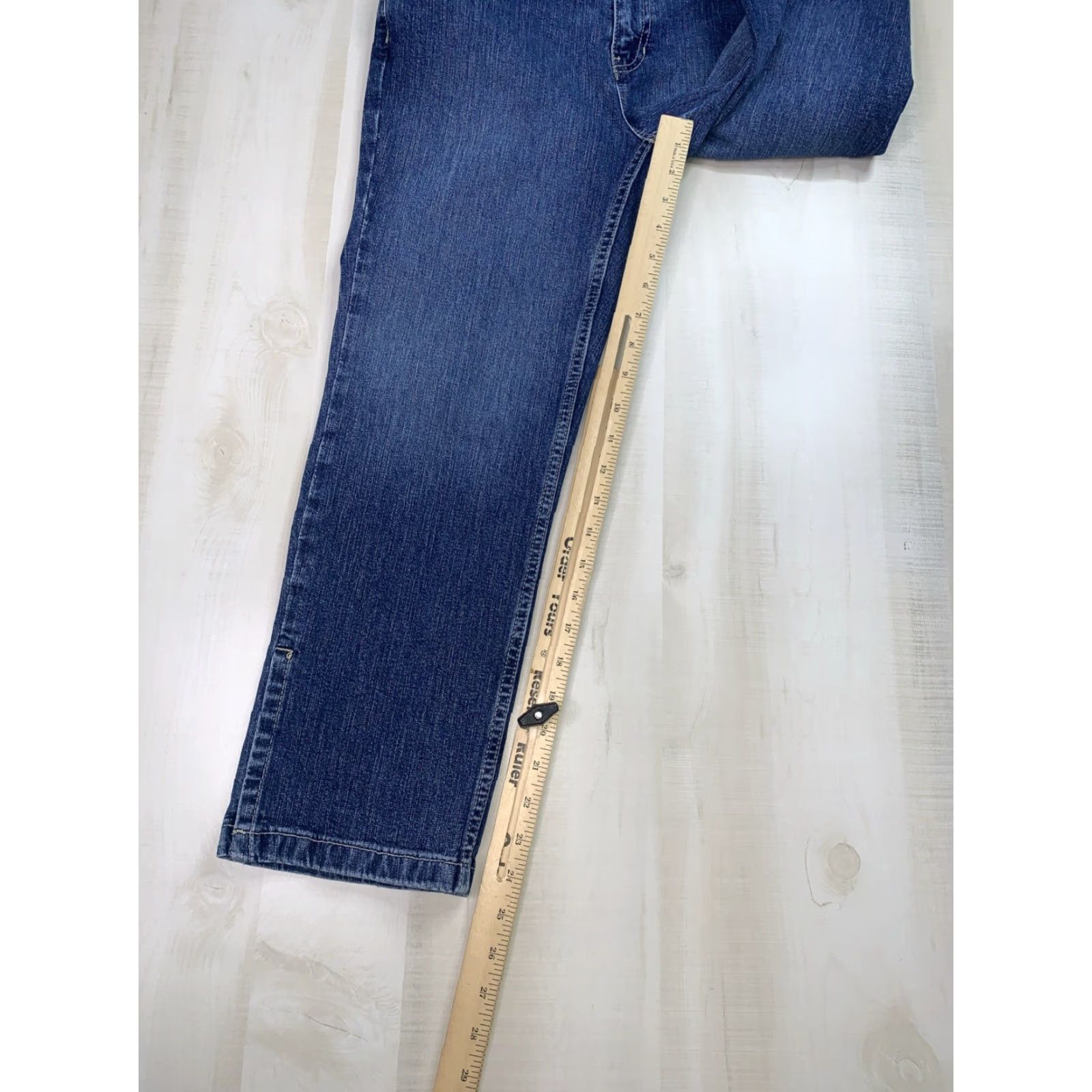 Tommy Hilfiger VINTAGE Tommy Hilfiger Jeans Women Crop Straight 90s 2000s Size 4 Blue 28x25 Rise Mid Hosiery? Size 27" / US 4 / IT 40 - 3 Thumbnail
