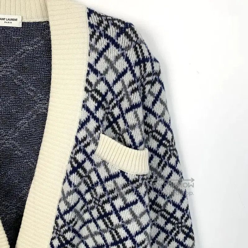 Yves Saint Laurent YSL Color-blocked Wool Cardigan for Women . Size L / US 10 / IT 46 - 3 Thumbnail
