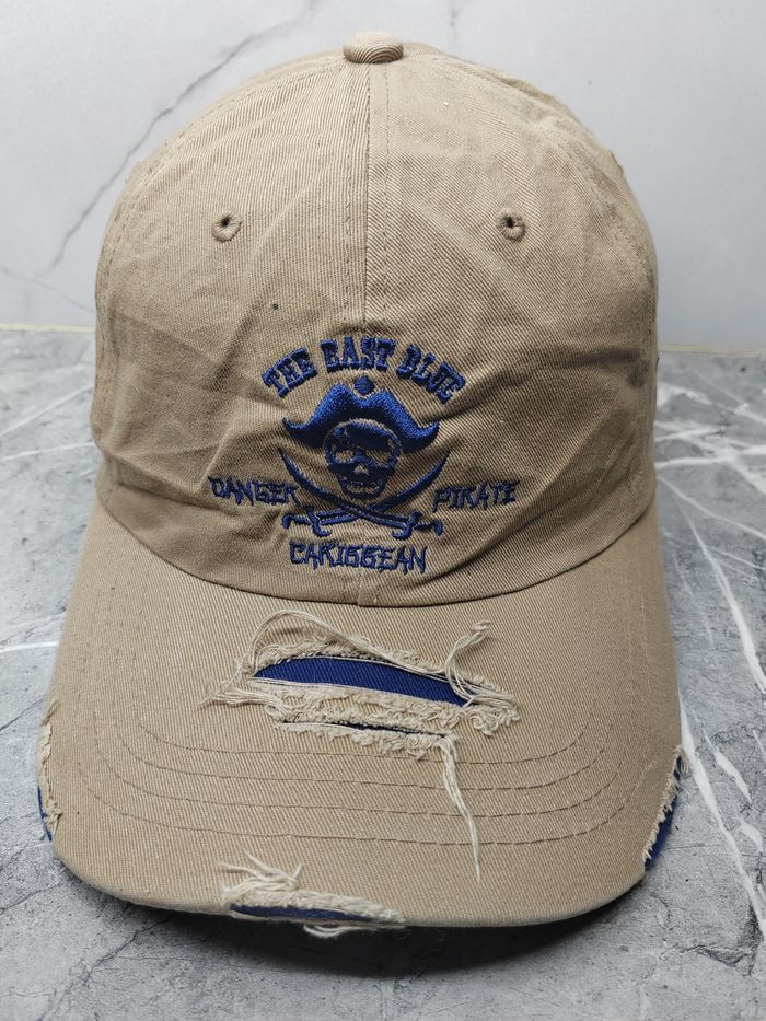 Vintage Vintage The East Blue Danger Pirate Distressed Style Cap Size ONE SIZE - 2 Thumbnail
