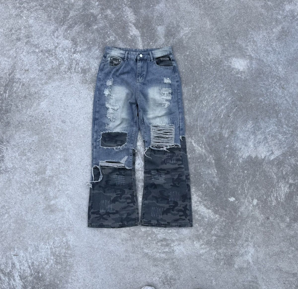 Vintage Vintage Y2K avantgarde affliction streetwear wide jeans Size US 32 / EU 48 - 4 Thumbnail