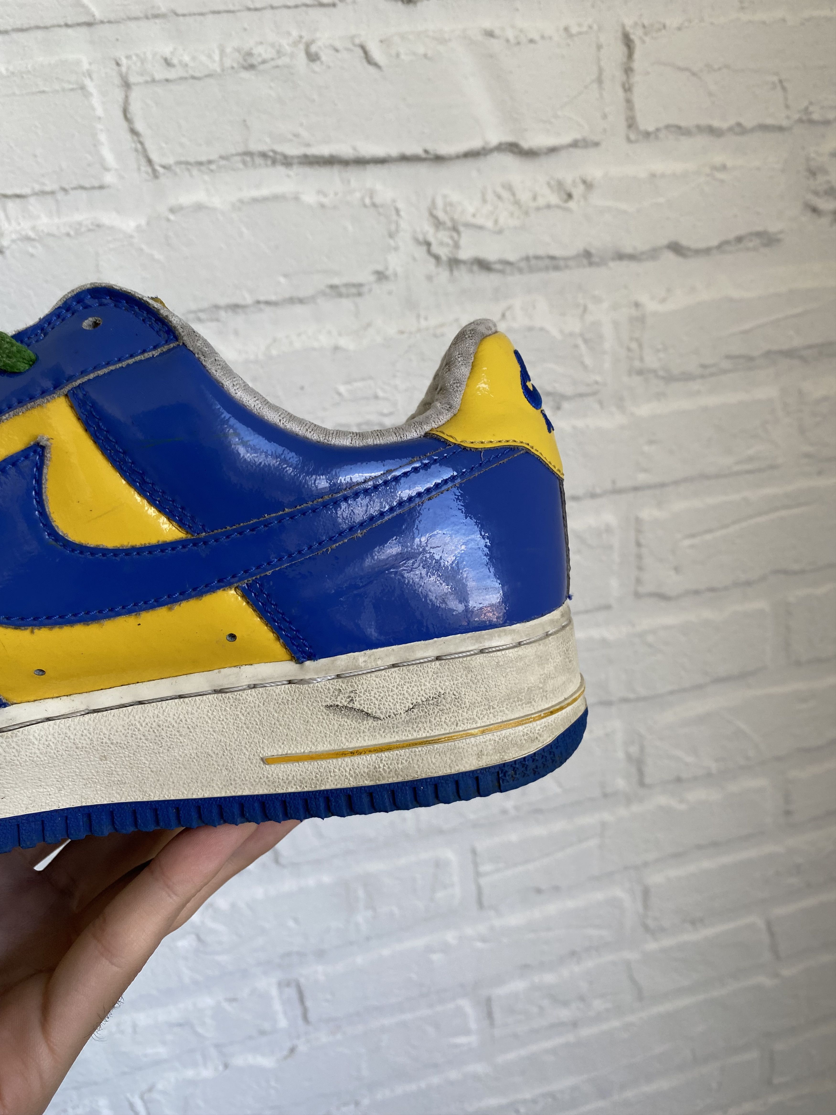 Nike Vintage Nike Air Force 1 Premium Brazil World Cup 2006 Size US 10 / EU 43 - 6 Thumbnail