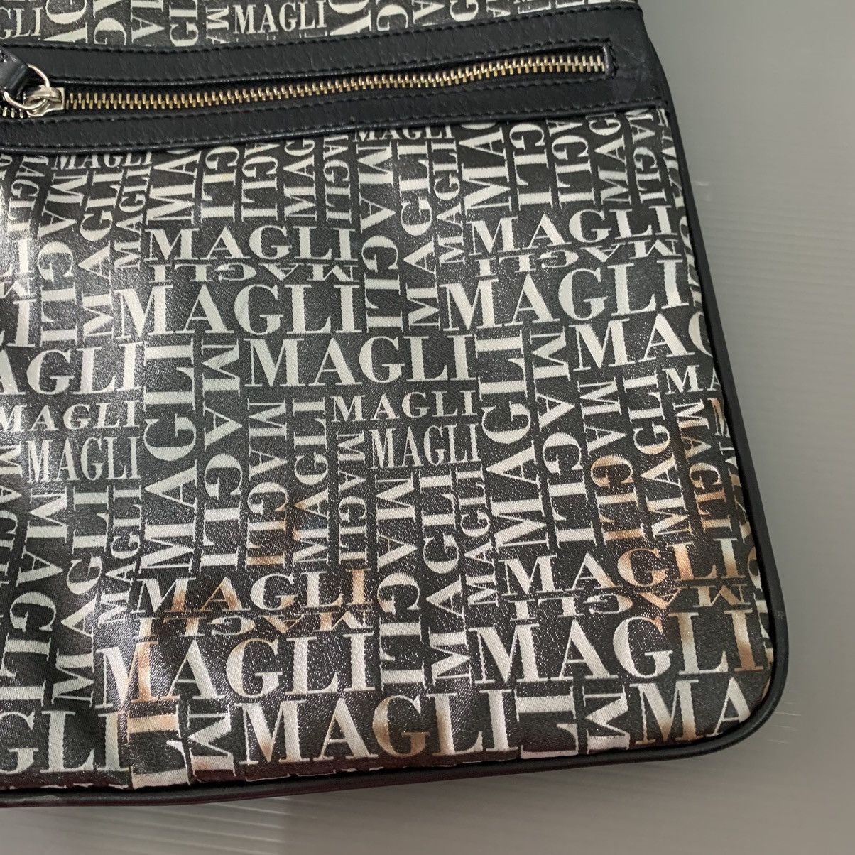 Bruno Magli Bruno Magli Slingbag Size ONE SIZE - 9 Thumbnail